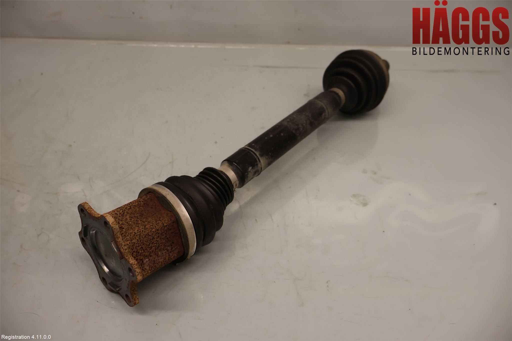 Skoda SUPERB 16-24 Drivaxel Fram Höger