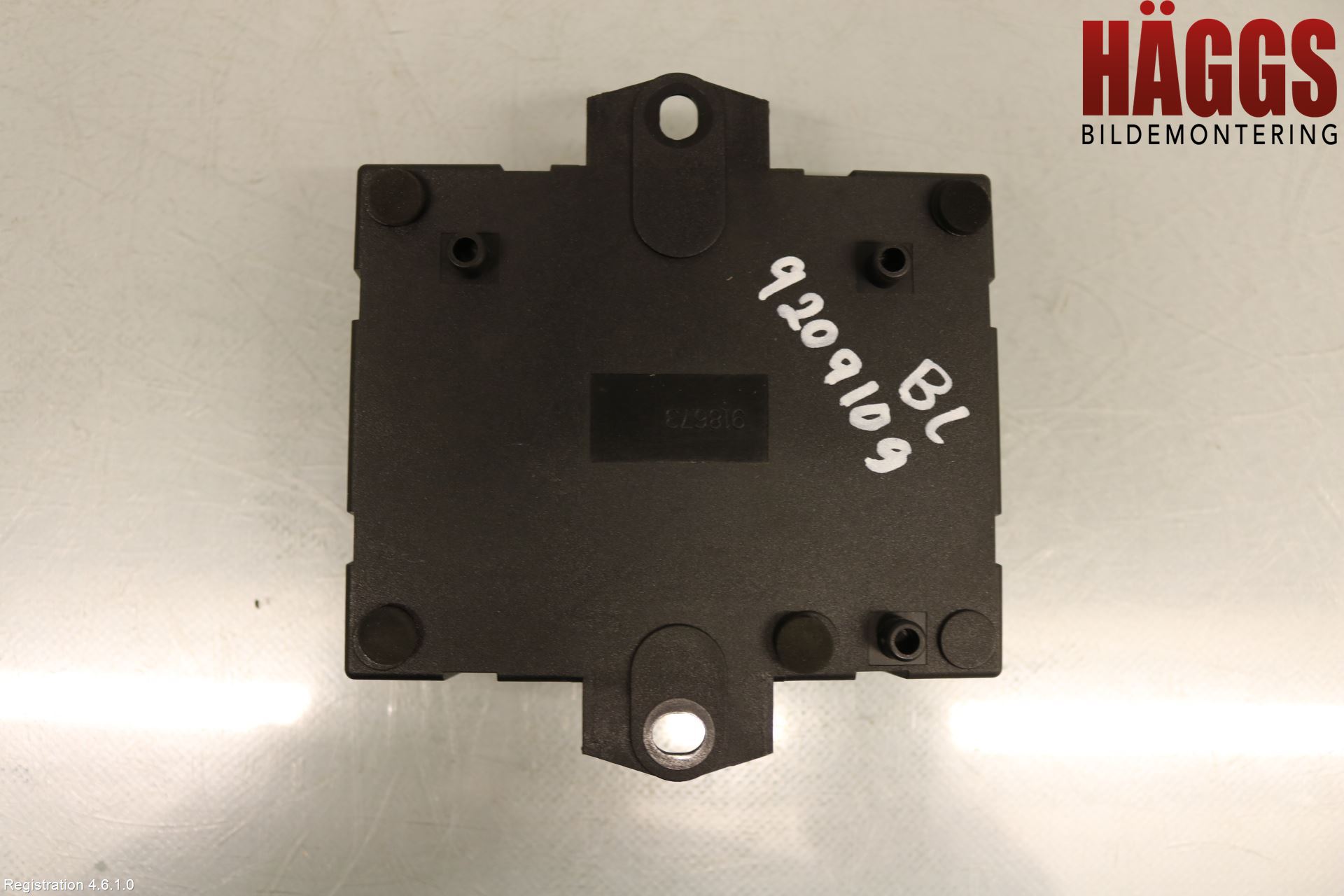 Ford KUGA 17-19 Styrenhet Baklucka