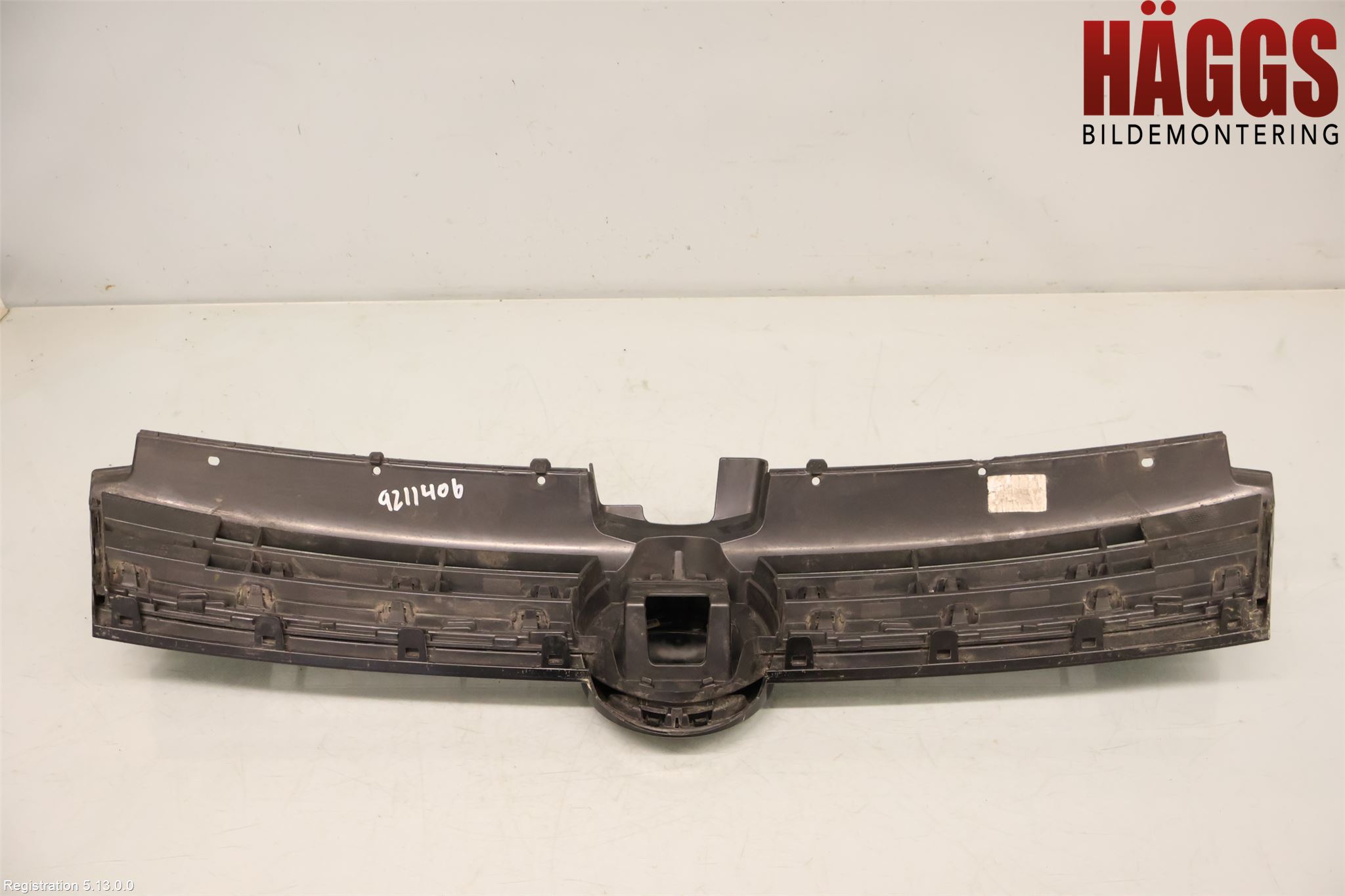 Volkswagen VW GOLF / E-GOLF VII 13-20 Grill Komp