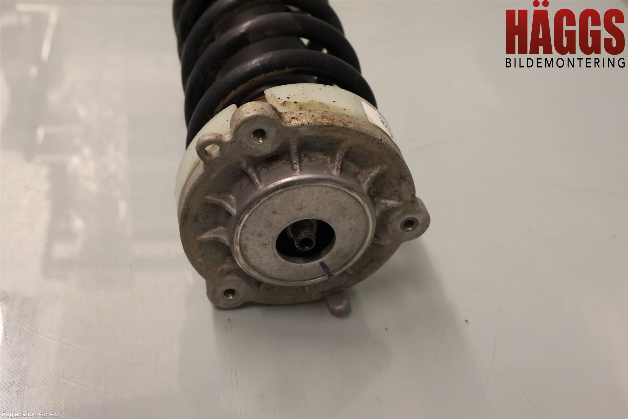 Audi Q5/SQ5 17- Fjäderben Fram Höger