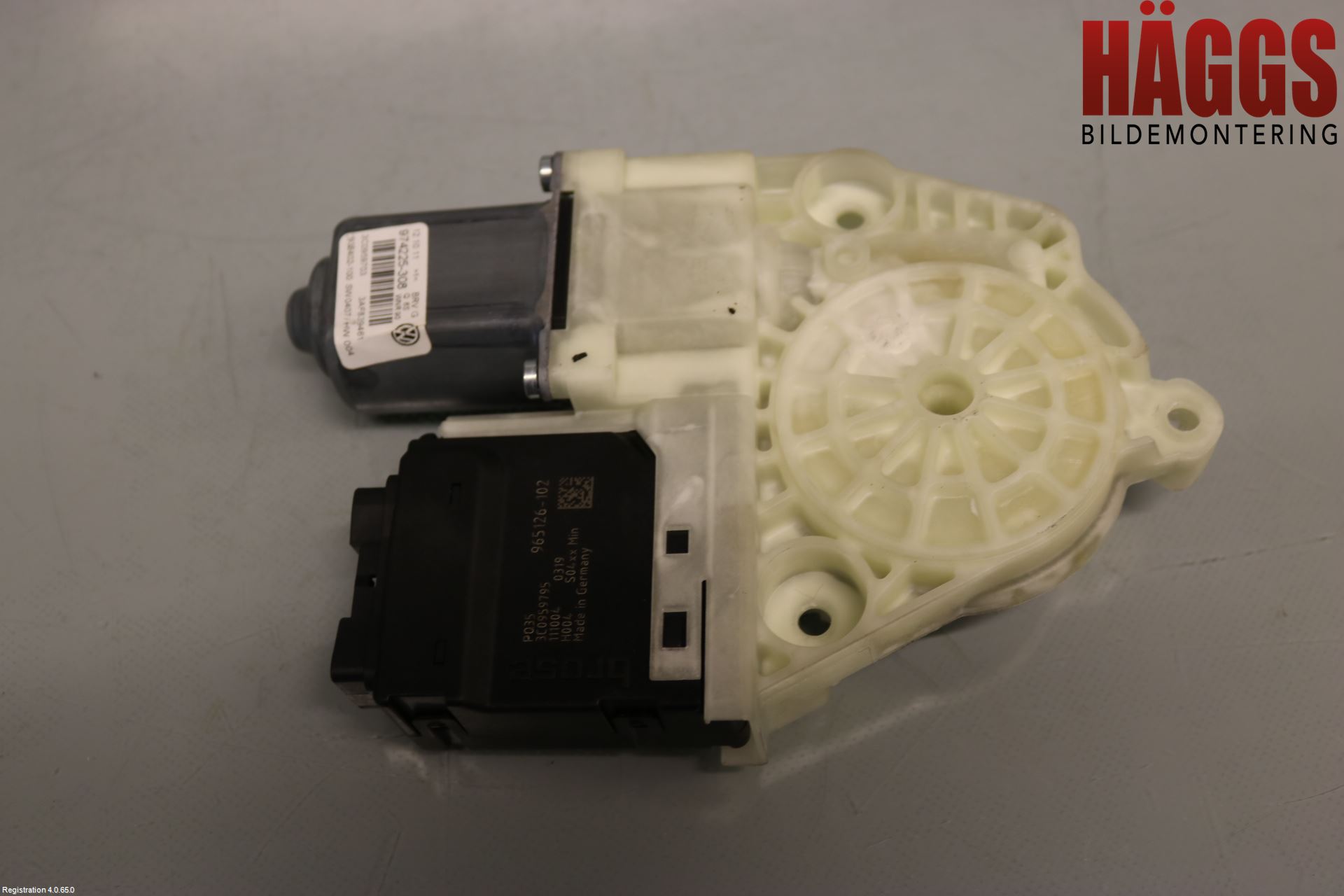 Volkswagen VW PASSAT 11-14 Fönsterhissmotor