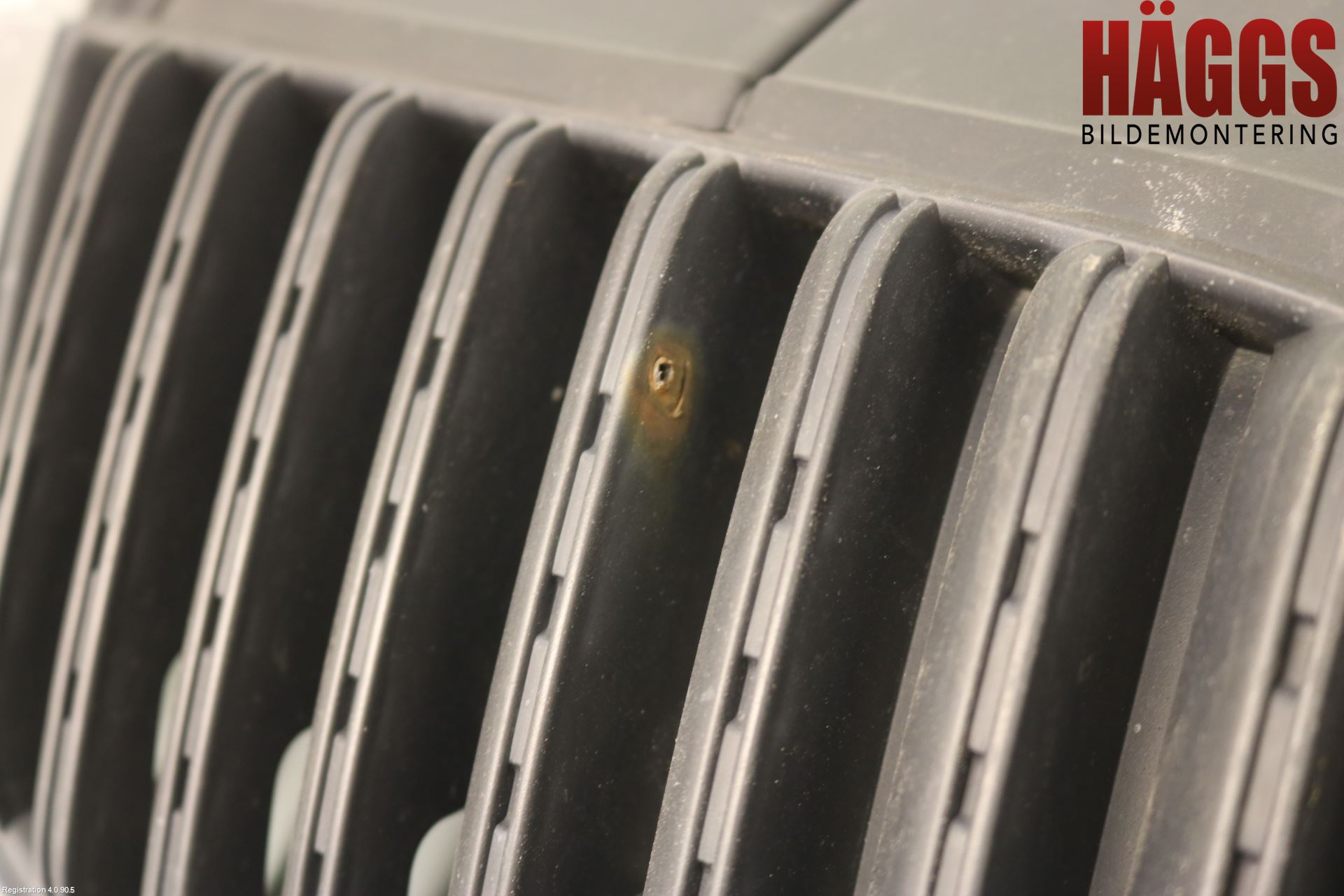 Skoda FABIA 07-14 Grill Komp