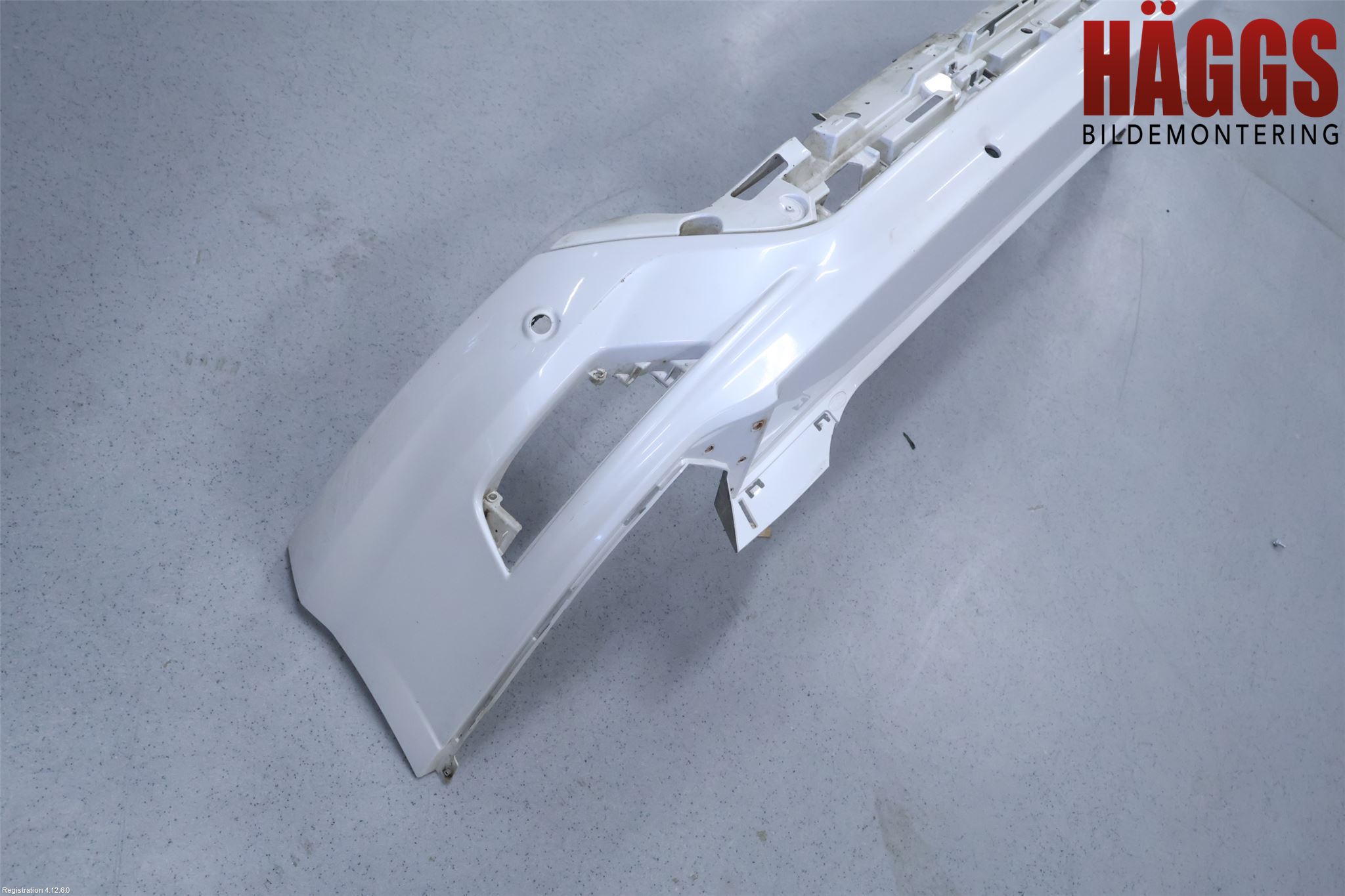 Ford KUGA 13-16 Stötfångarbeklädnad Bak