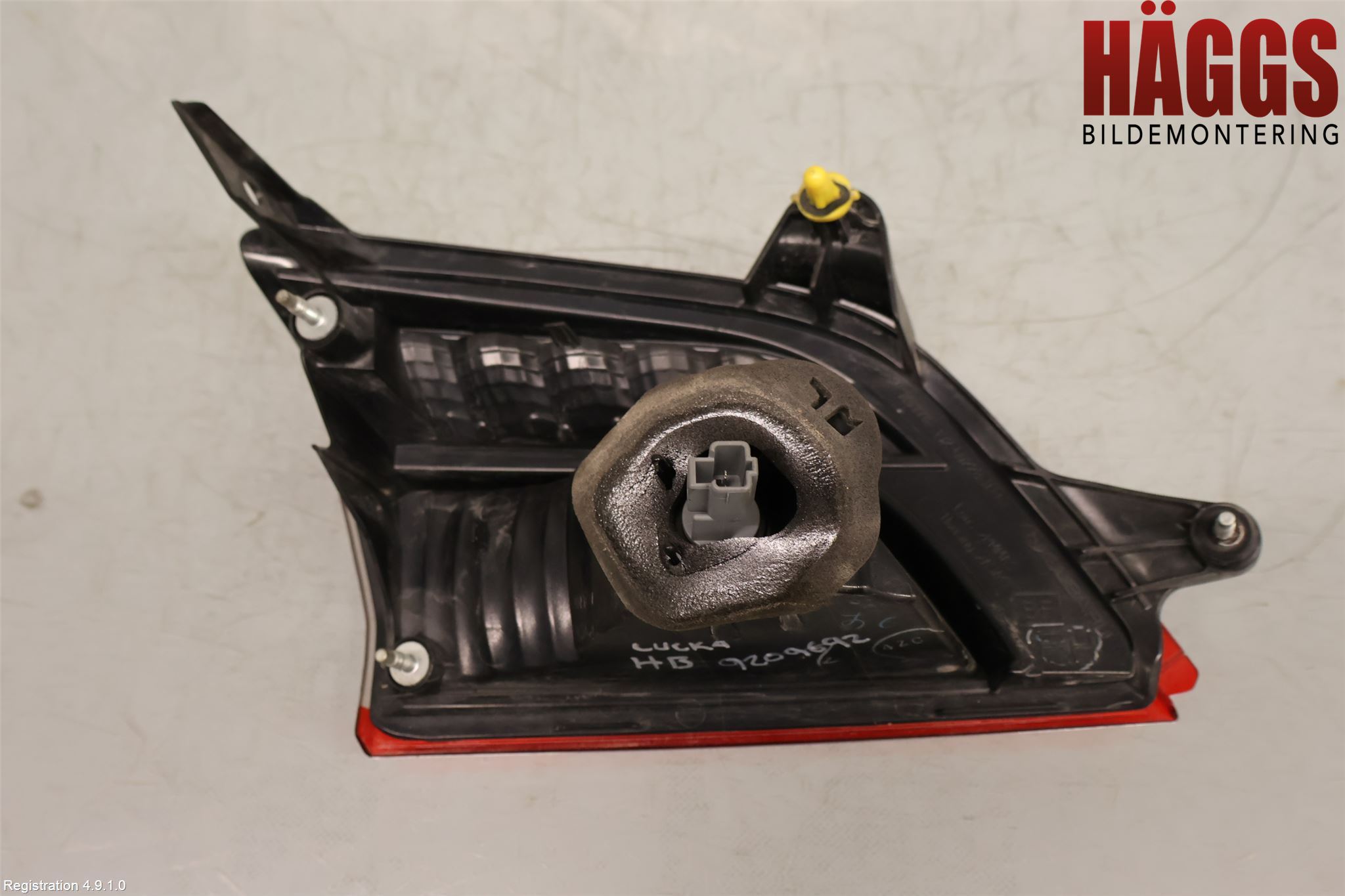 Subaru OUTBACK 15-20 Bakljus Lucka Hö