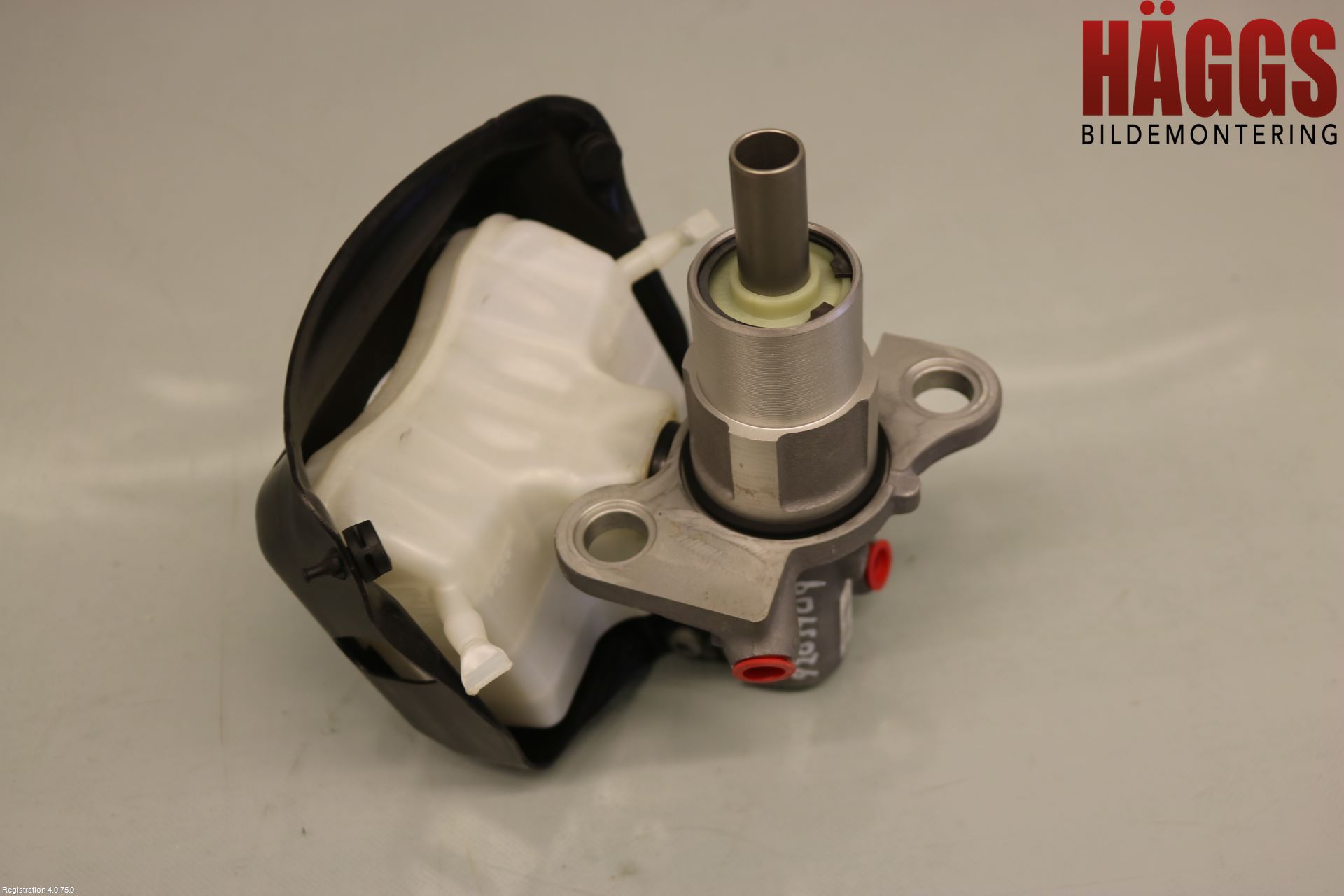 Audi A6 ALLROAD 12-18 Broms Huvudcylinder