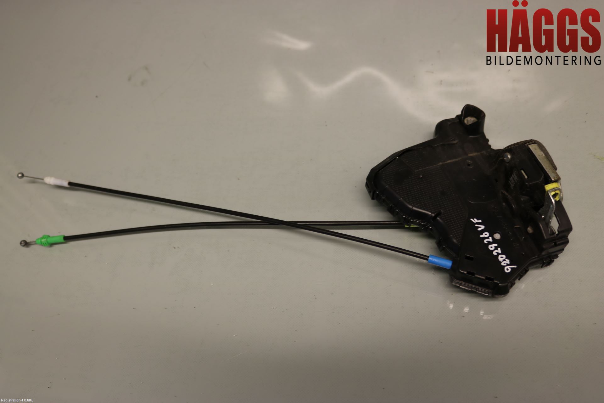 Toyota AURIS 13-19 Låskista-Dörrlås