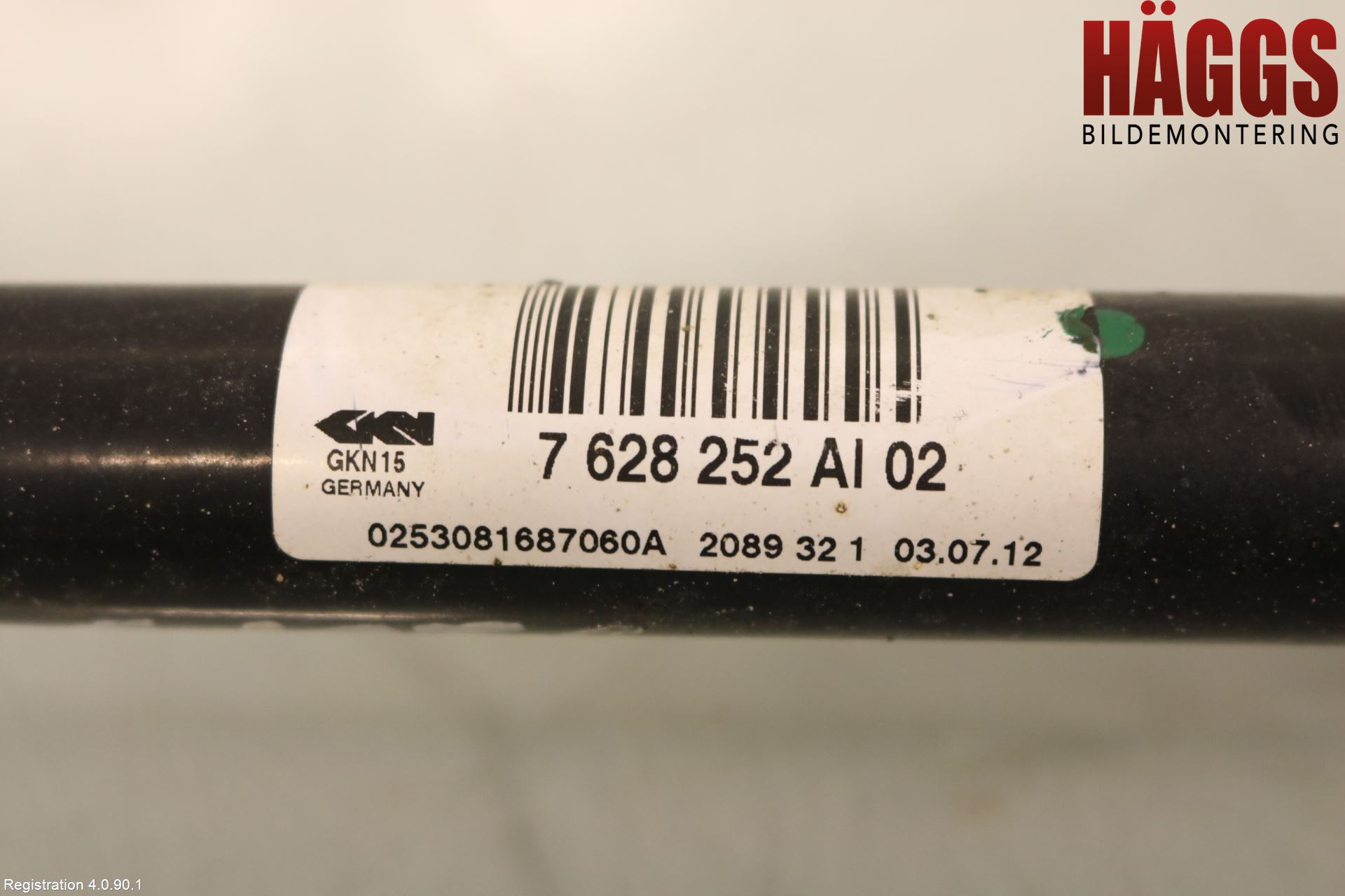 BMW 1 F20/F21 11-19 Drivaxel Bak Höger
