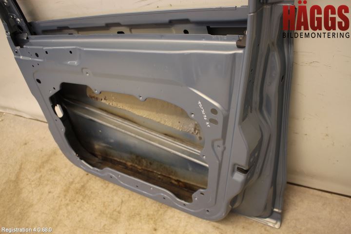 Ford KUGA 08-12 Dörr Fram Höger