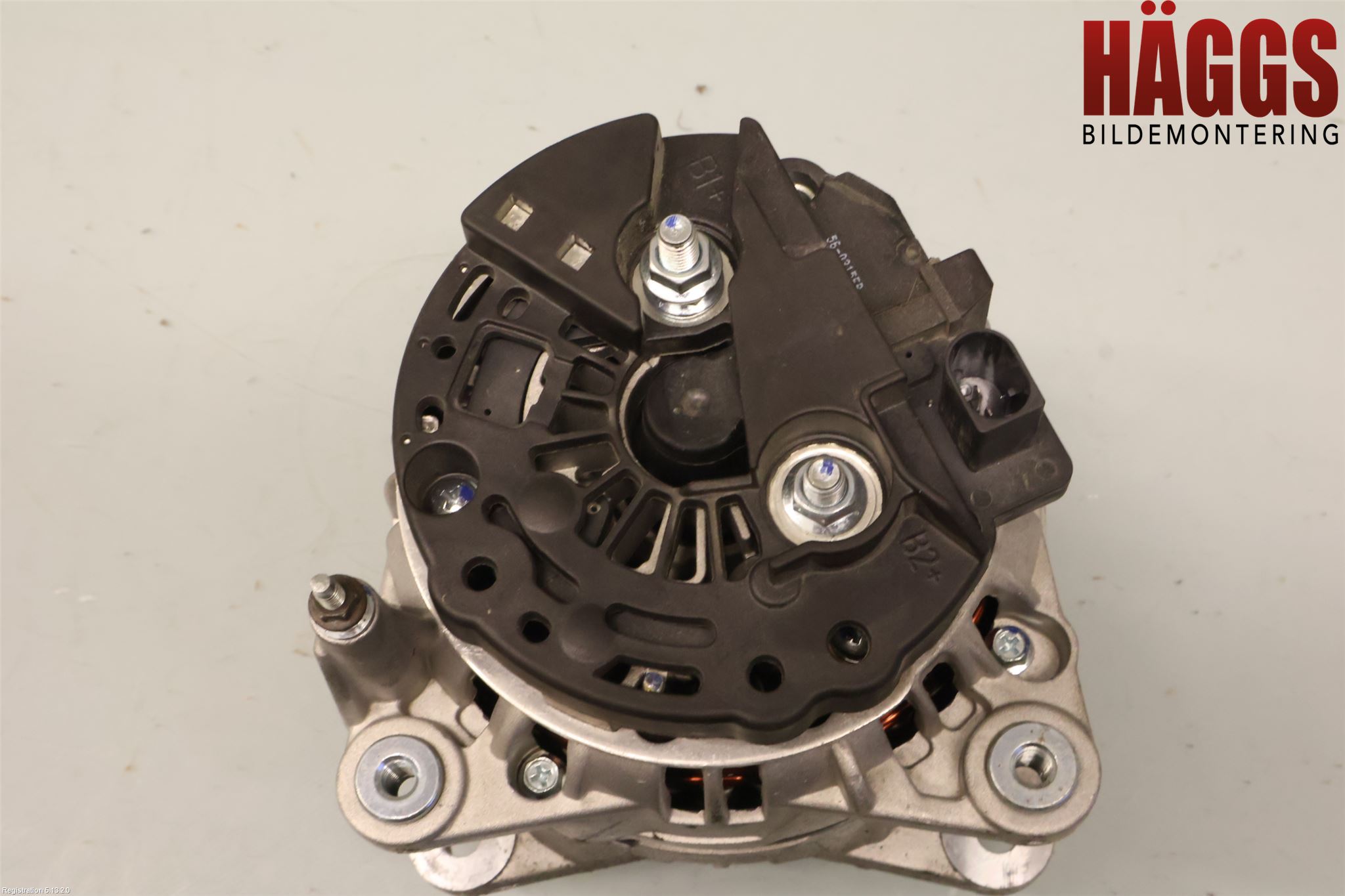 Volkswagen VW CADDY      04-10 Generator