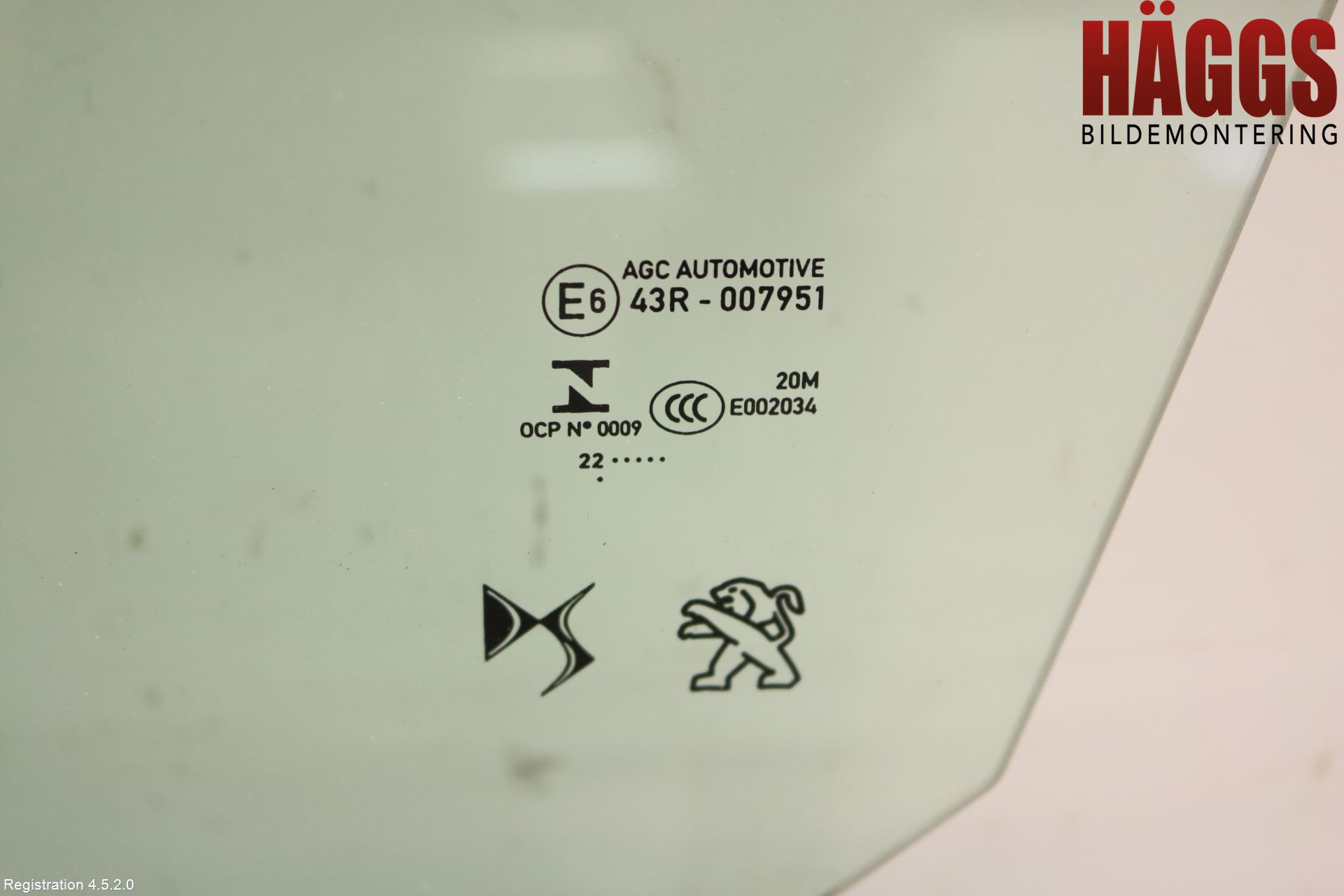 Peugeot 2008/E-2008 20- Dörruta Fram Vänster