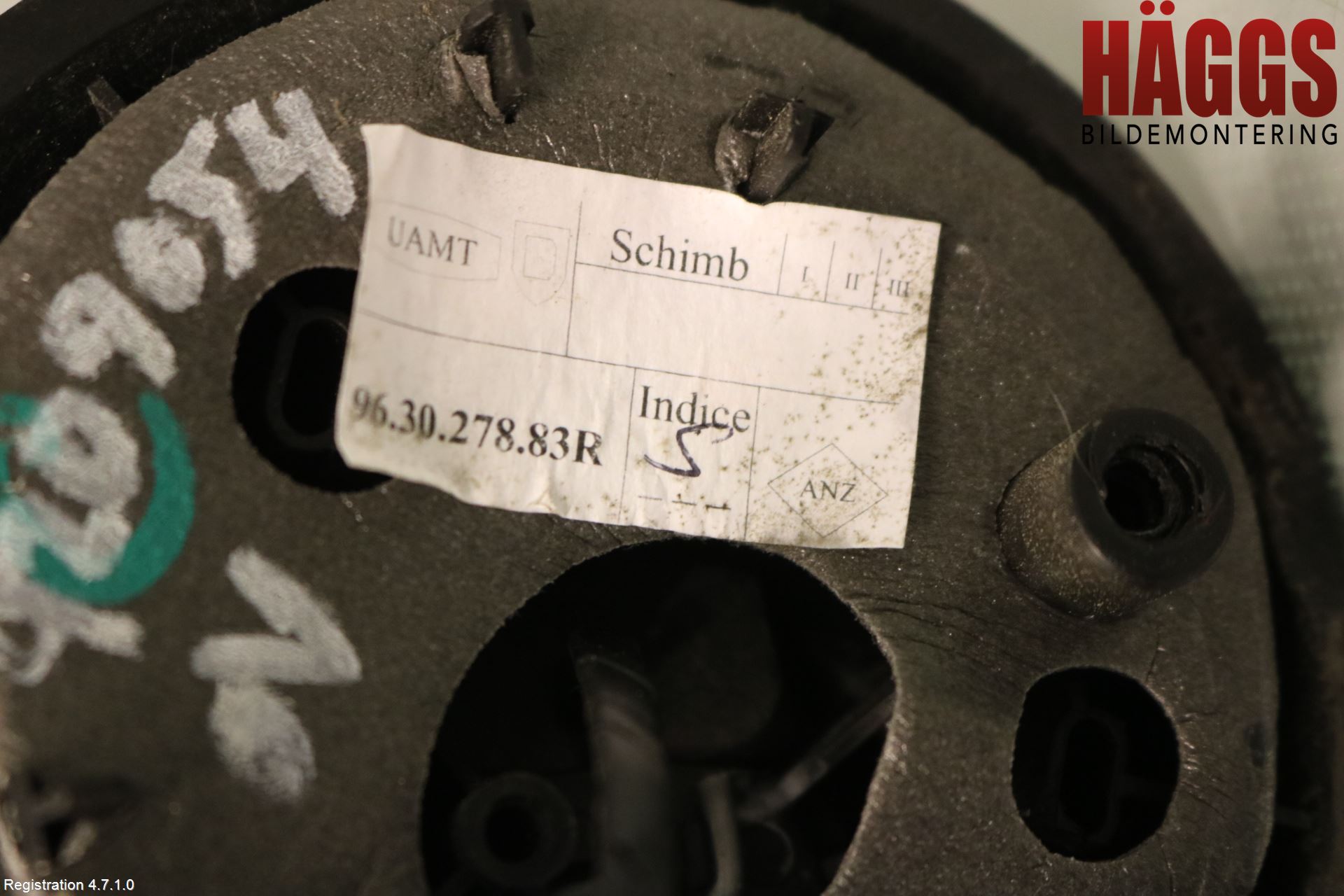 Dacia DUSTER 10-17 Spegel Yttre El Vä