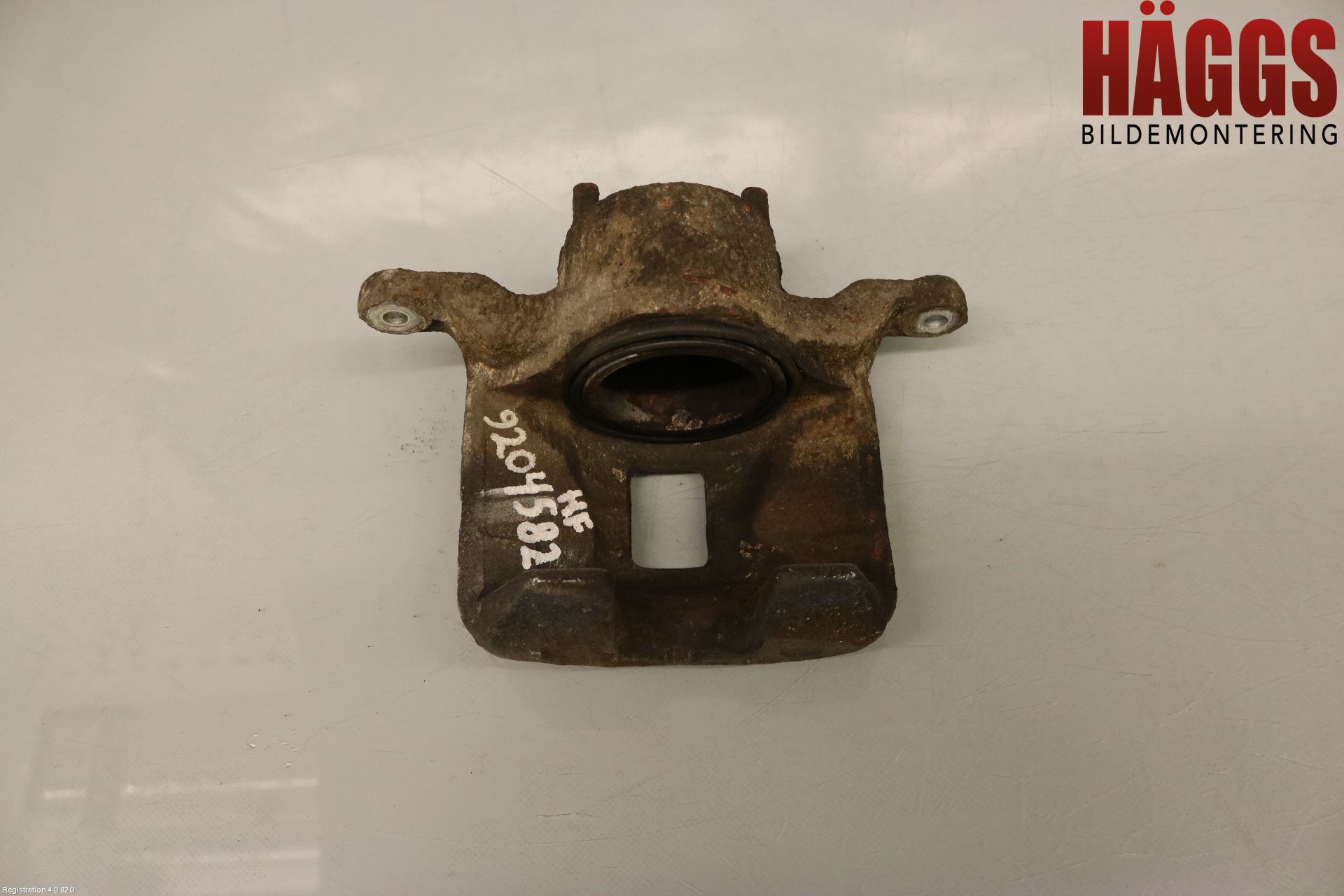 Mitsubishi L200 16-23 Bromsok Fram Höger