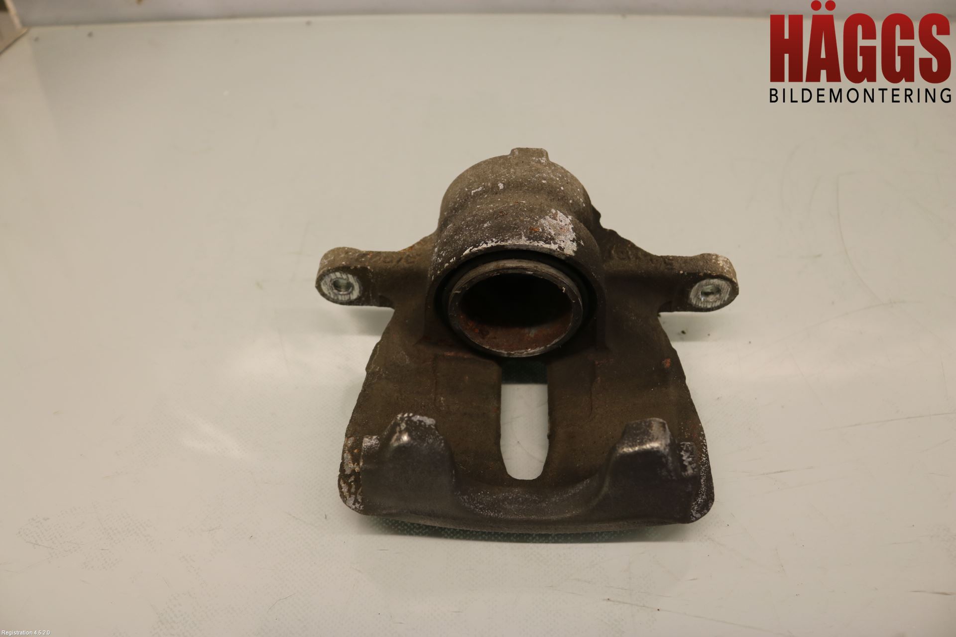 Peugeot 2008/E-2008 20- Bromsok Fram Höger