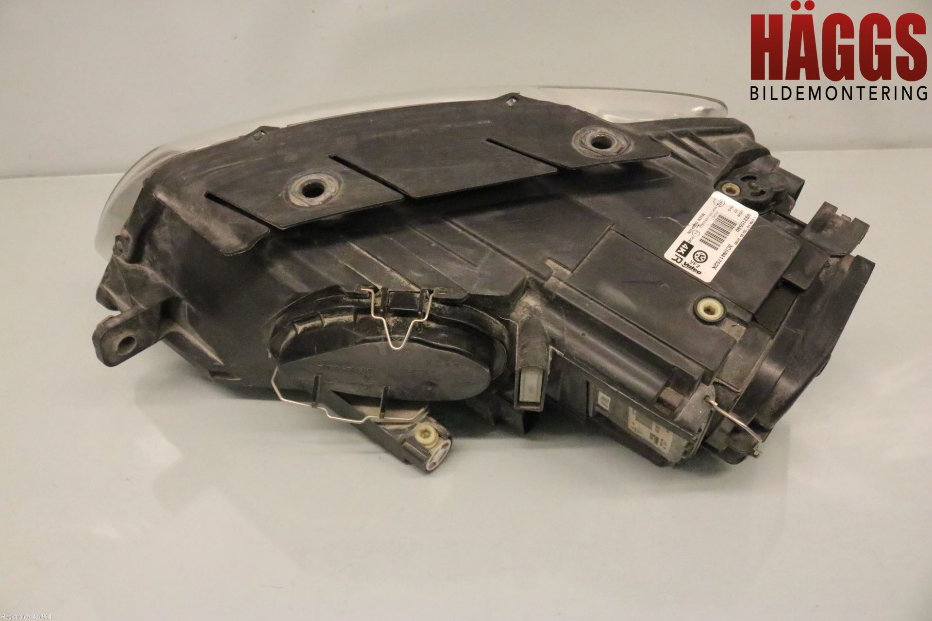 Volkswagen VW PASSAT 05-11 Strålkastare Höger
