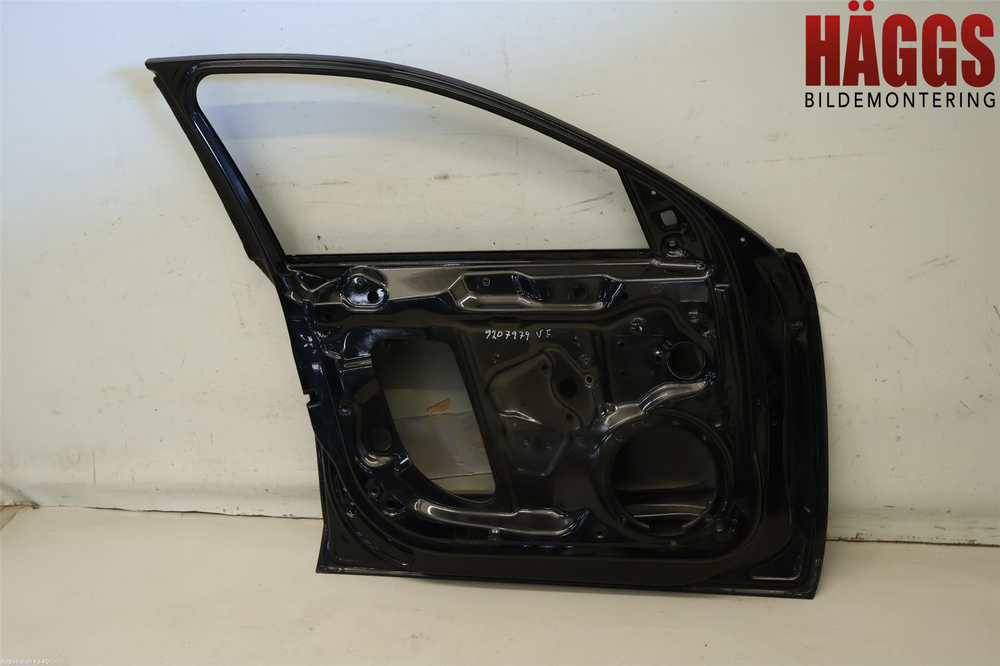 Audi A4/S4 08-11 Dörr Fram Vänster
