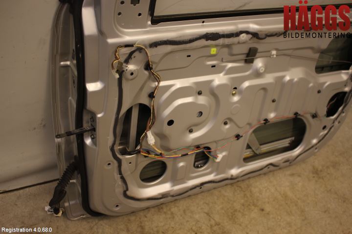 Suzuki JIMNY 81-21 Dörr 2D Höger