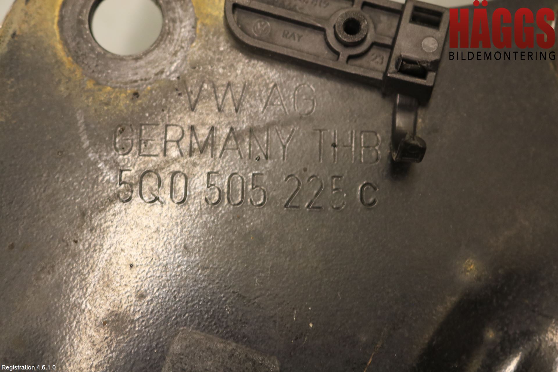 Volkswagen VW GOLF / E-GOLF VII 13-20 Bärarm Bak Vänster