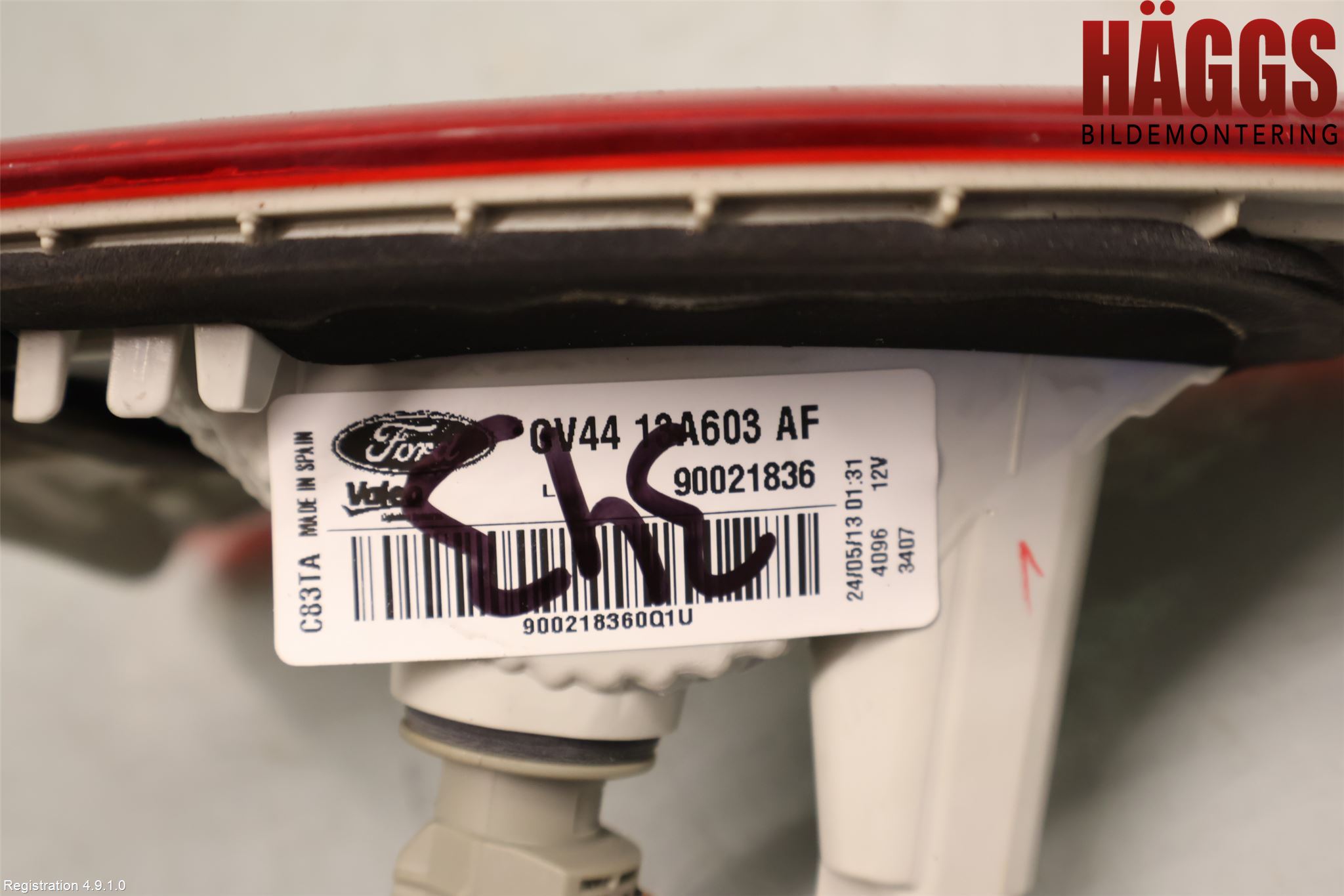 Ford KUGA 13-16 Bakljus Lucka Vä