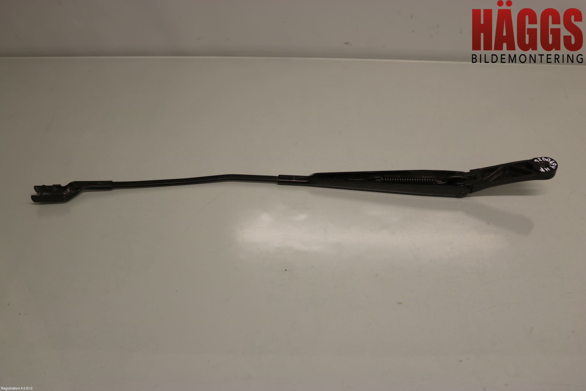 Volkswagen VW PASSAT 15-19 Torkararm Armar Vindruta