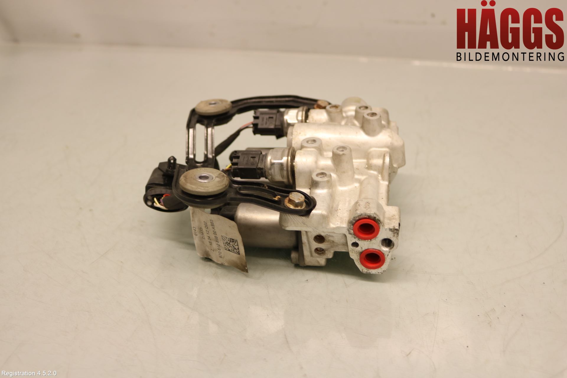 Porsche PANAMERA 09- Fjädr Hydraulregl Fram