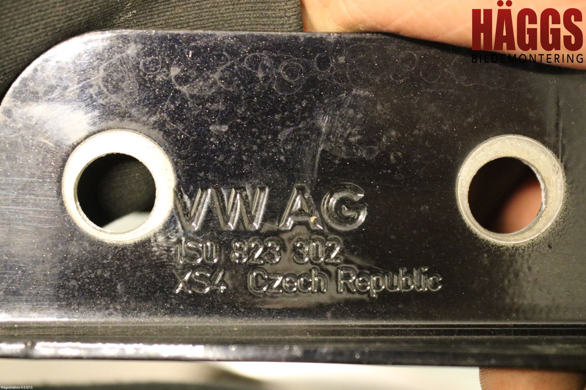 Volkswagen VW UP! / E-UP! Huvgångjärn