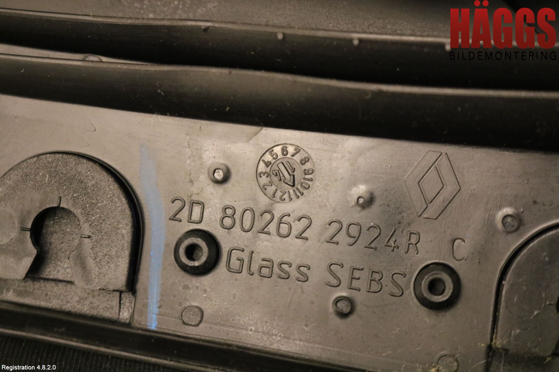 Renault CAPTUR 13-19 Dörruta Fram Lilla Hö