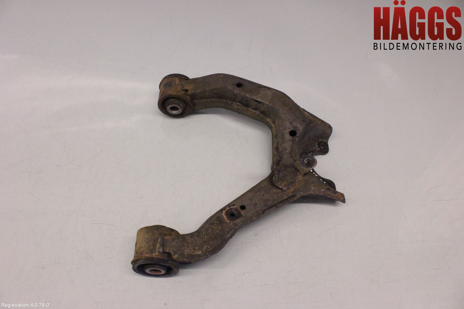 Mitsubishi PAJERO 06-15 Bärarm Fram Övre Hö