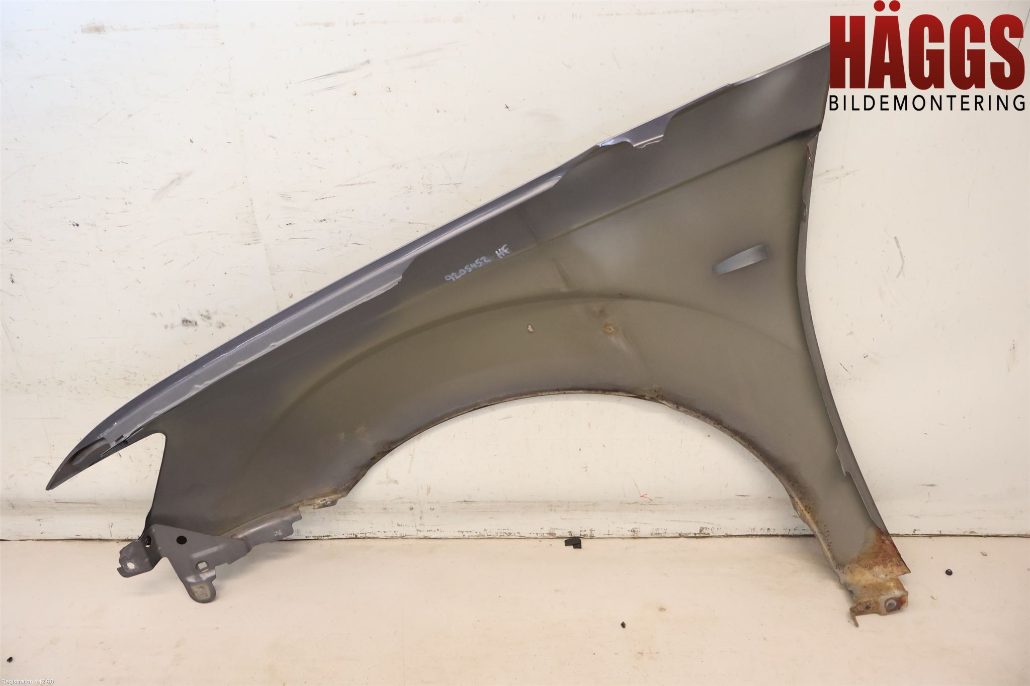 Mitsubishi OUTLANDER 07-12 Skärm Fram Höger