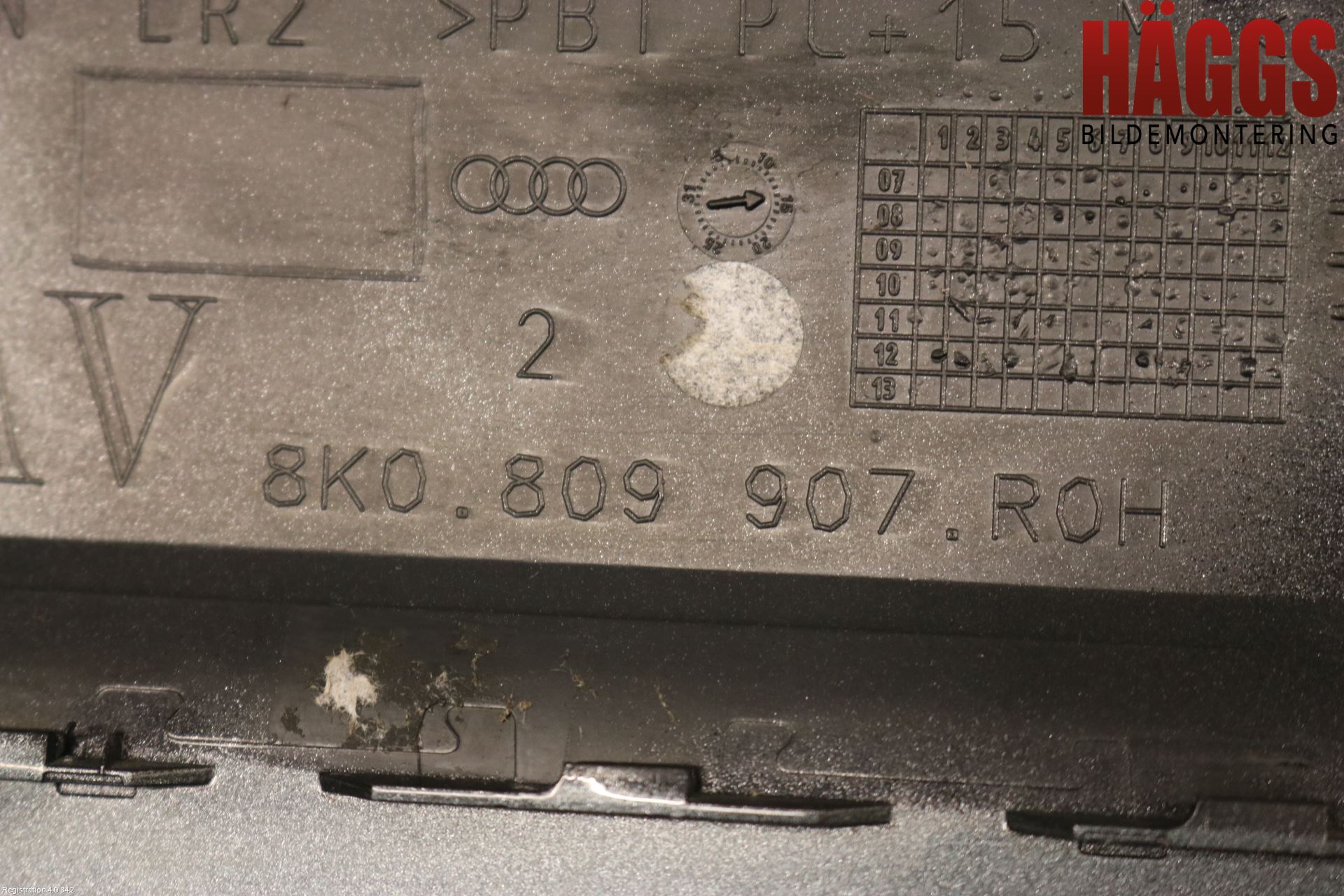 Audi A4 12-15 Tanklucka