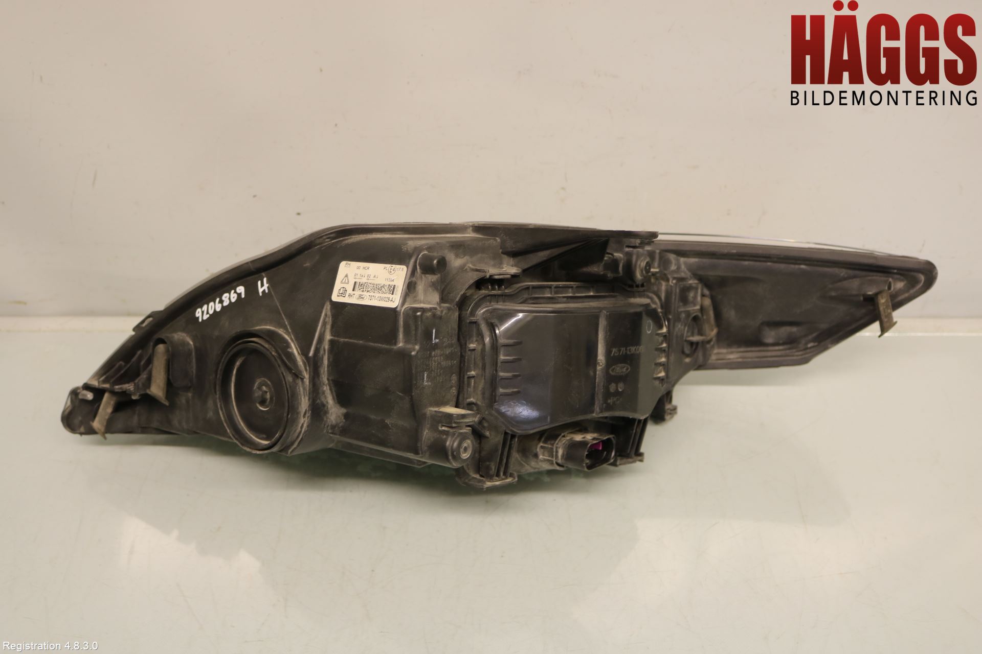 Ford MONDEO 07-15 Strålkastare Höger