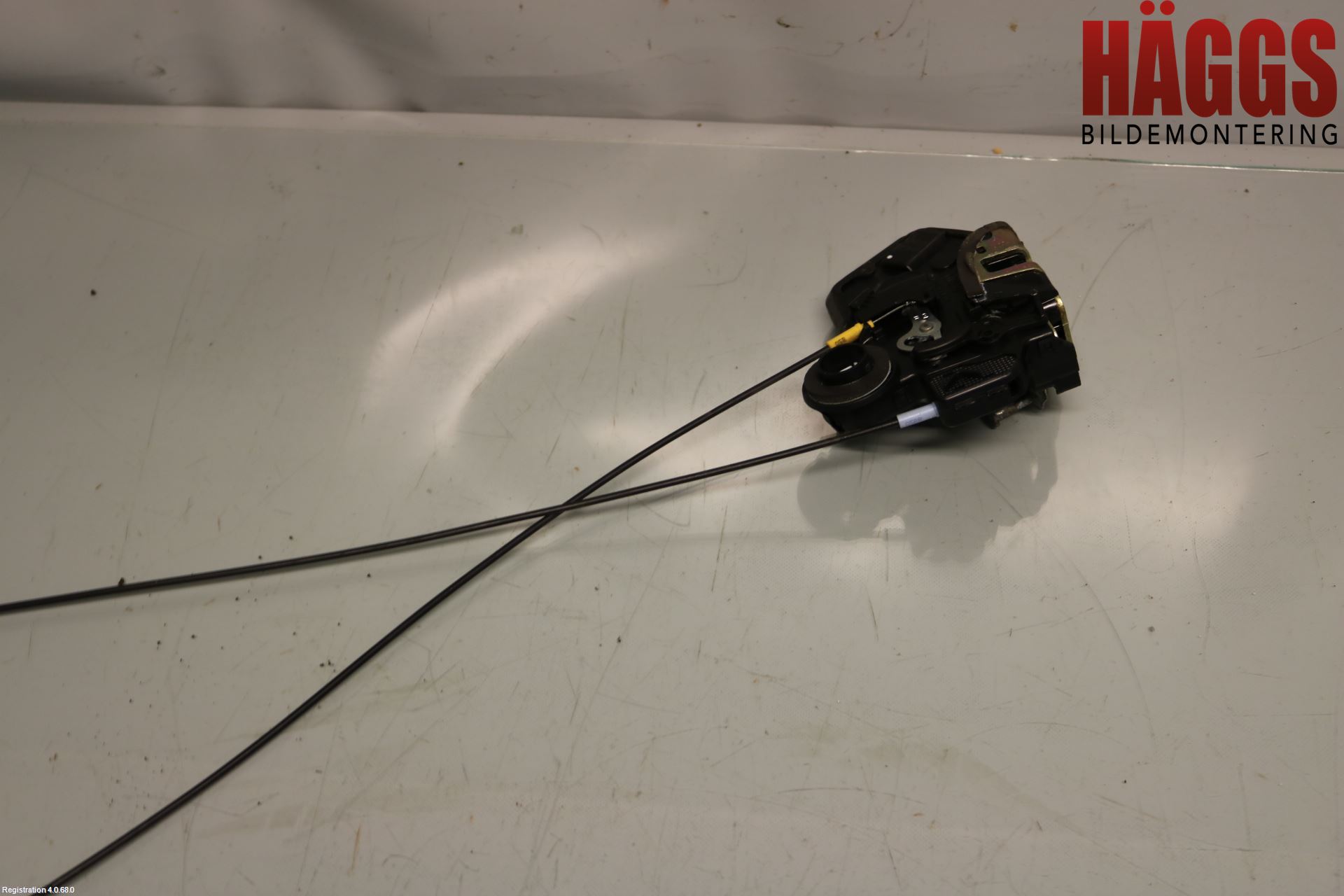 Toyota COROLLA 02-07 Låskista-Dörrlås