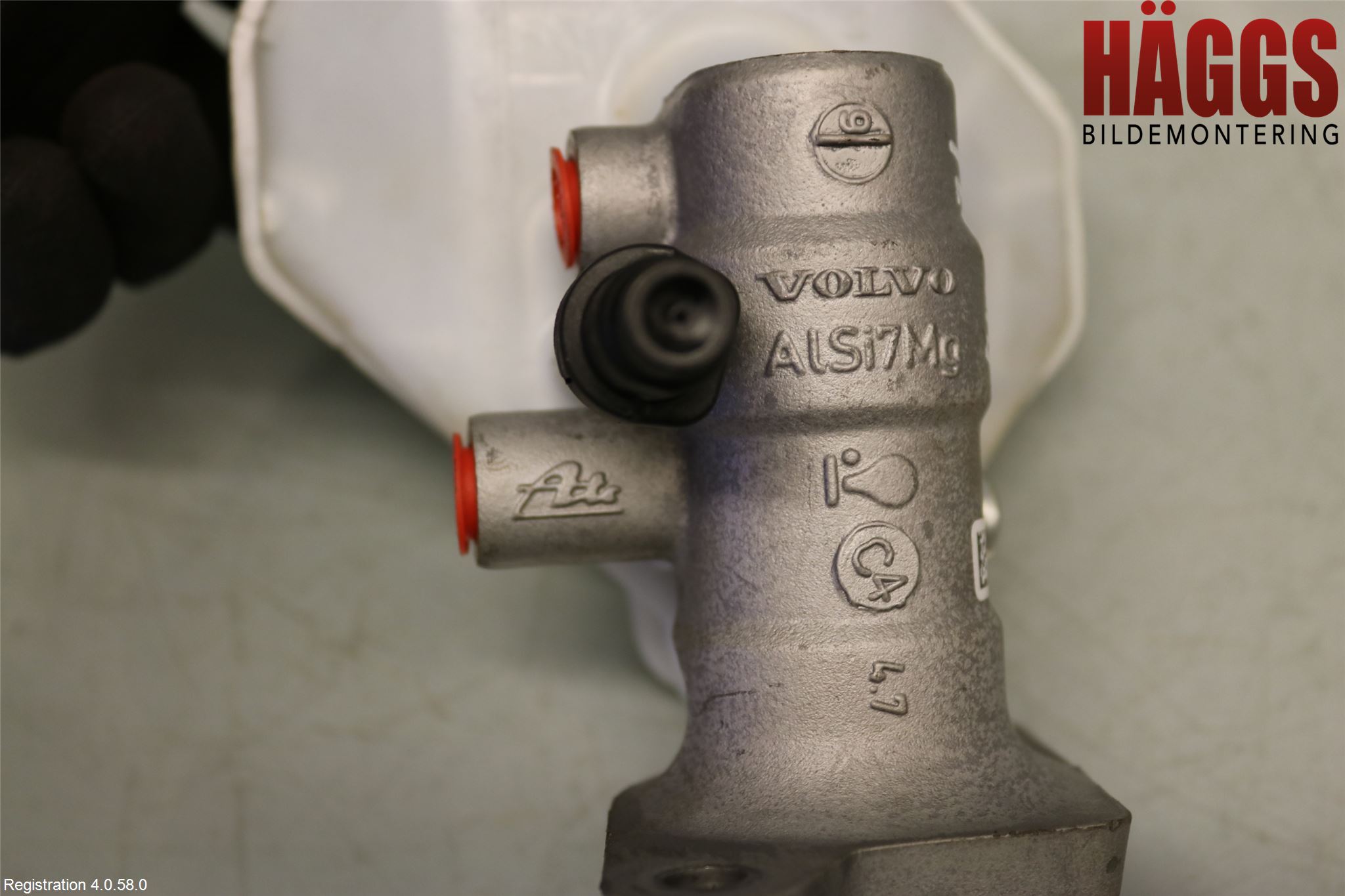 Volvo XC70 14-16 Broms Huvudcylinder
