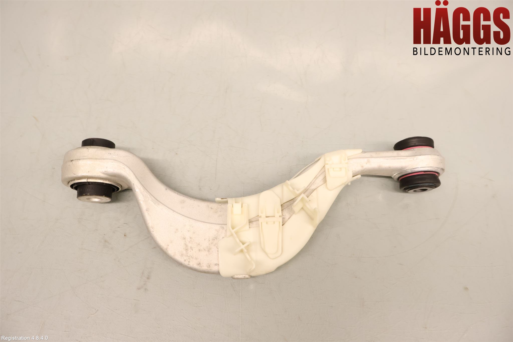 BMW 5/i5 G60/G61 24- Bärarm Bak Övre Höger
