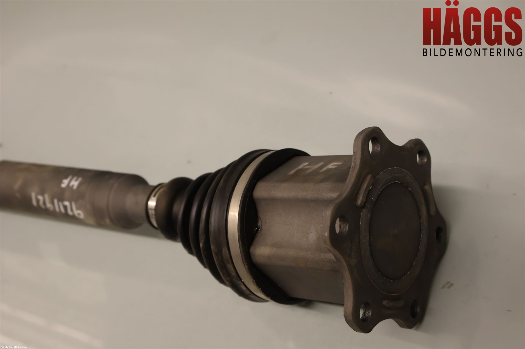 Volkswagen VW CADDY      04-10 Drivaxel Fram Höger