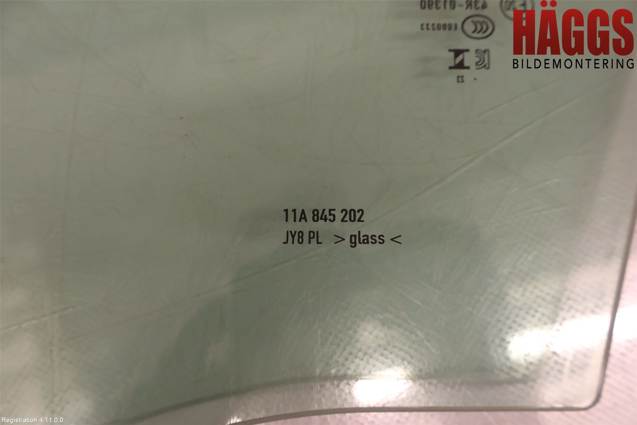 Audi Q4 E-TRON FZ 22- Dörruta Fram Höger