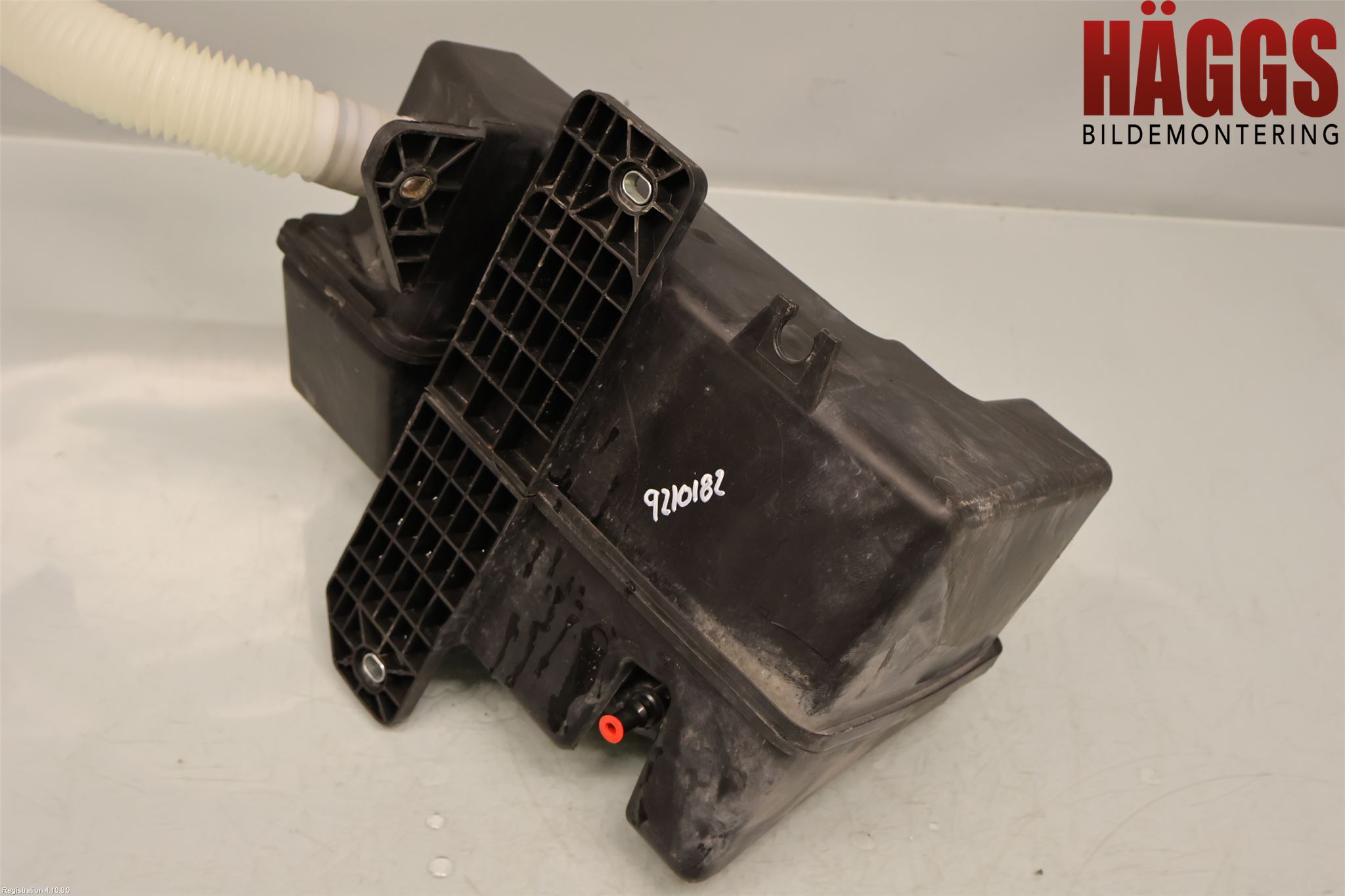 Volkswagen VW TIGUAN 07-16 Spolartank Vindruta-Strål