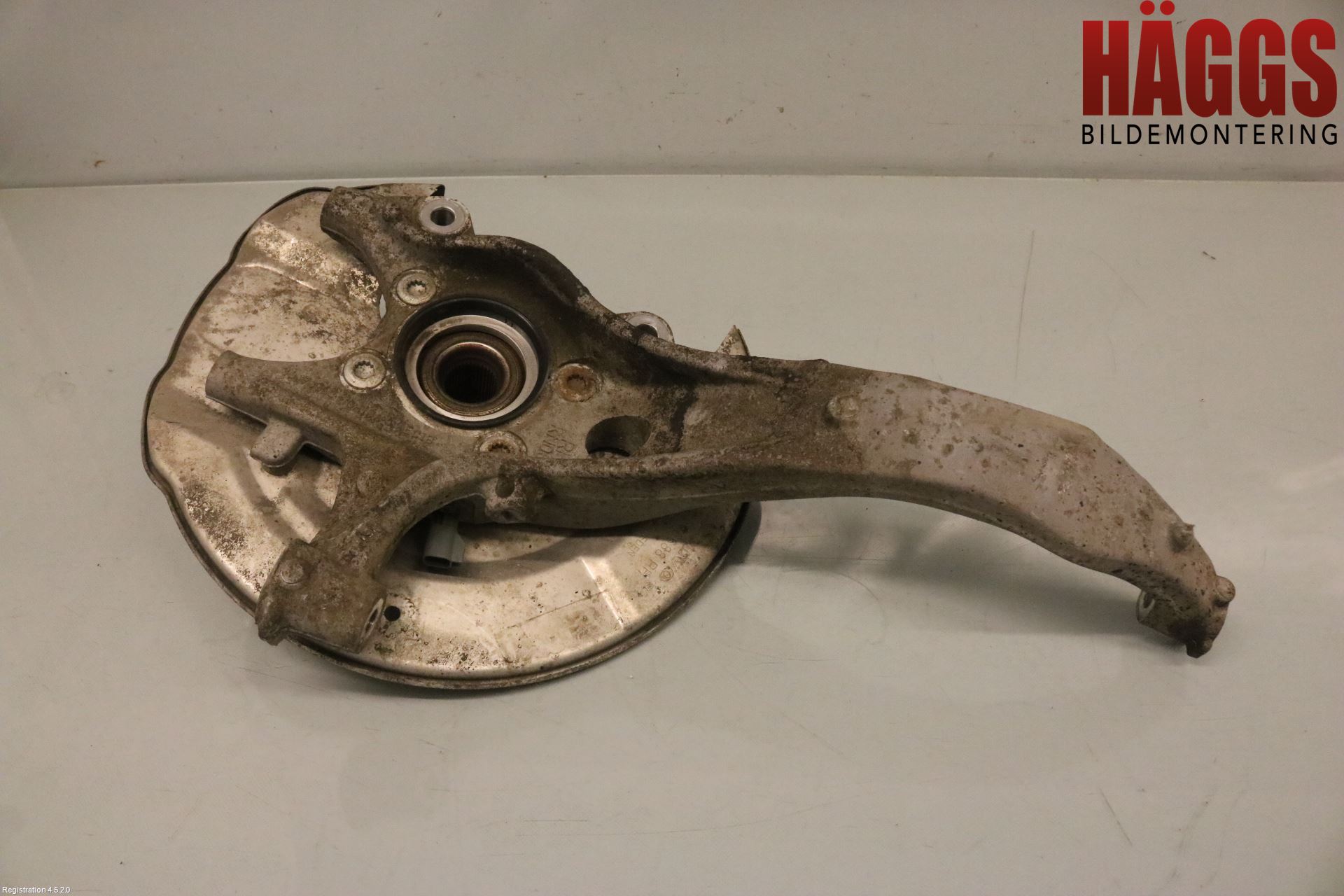 Volvo V90 17->> Styrspindel Lagerhus Hö