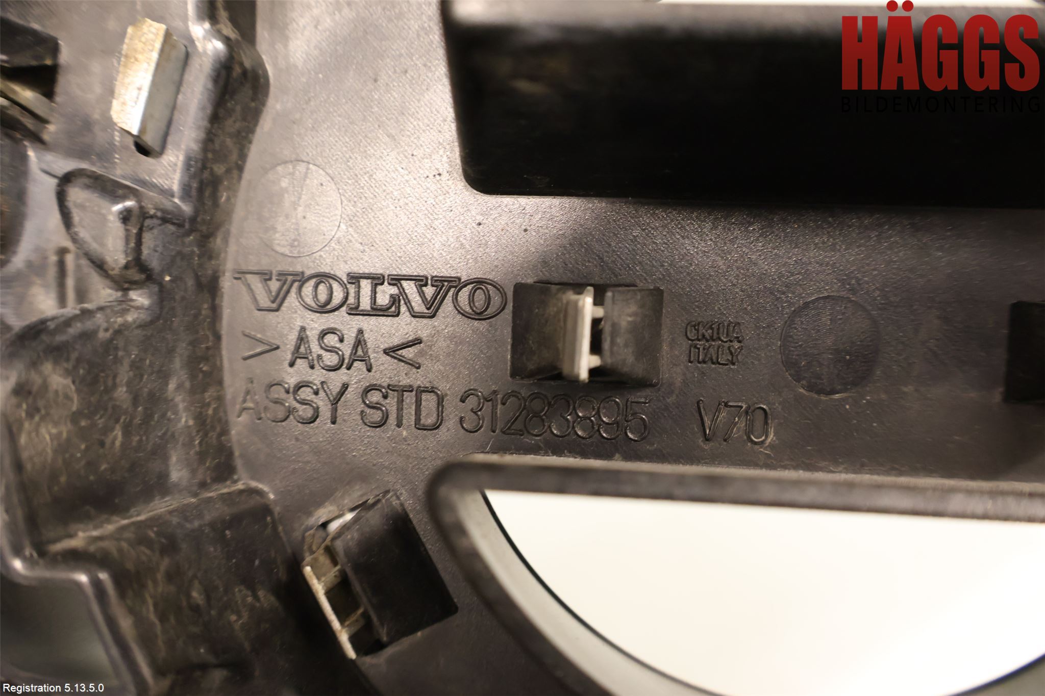 Volvo V70 08-13 Grill Komp