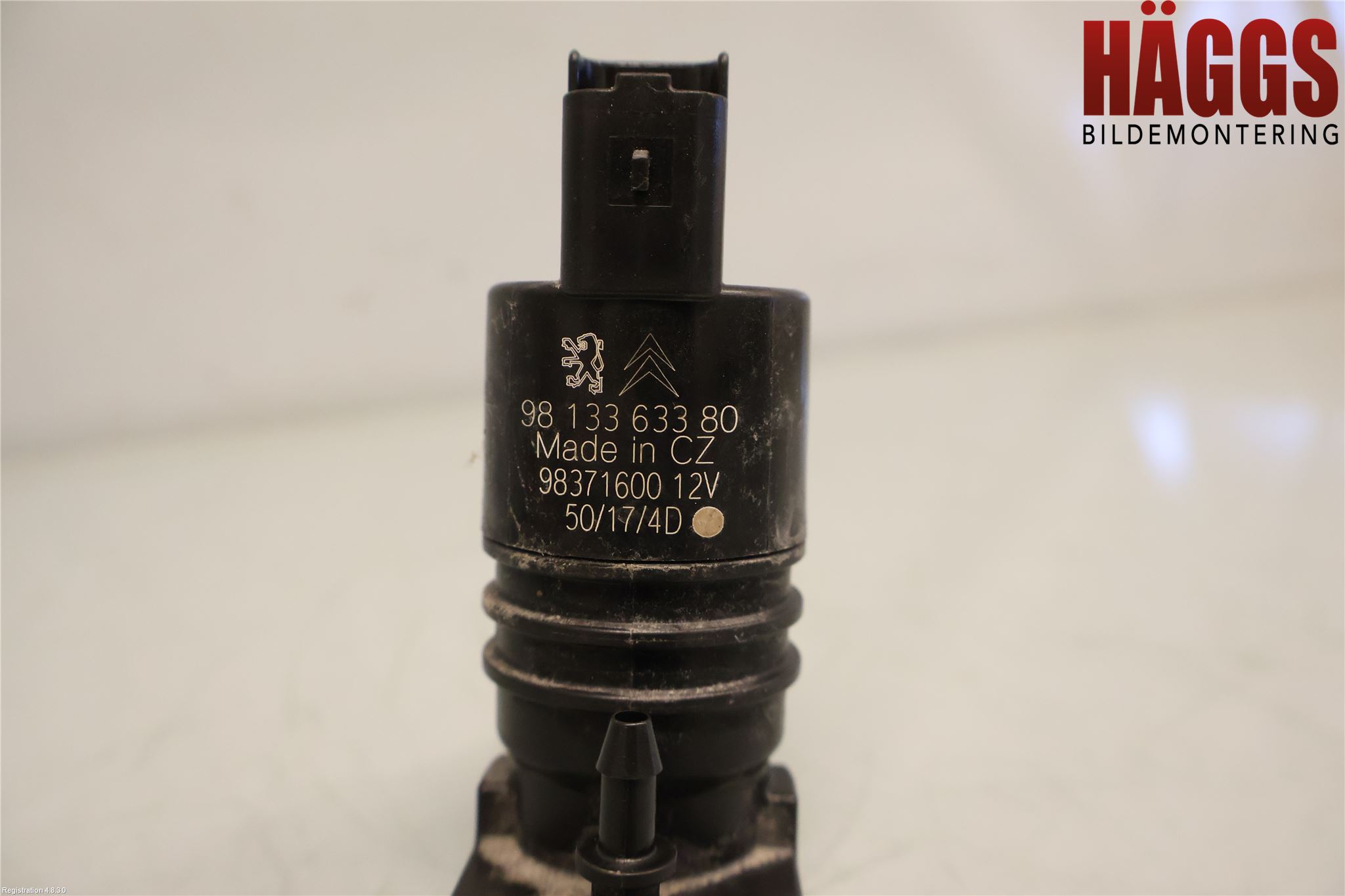 Peugeot 3008 17-24 Spolarpump Vindruta