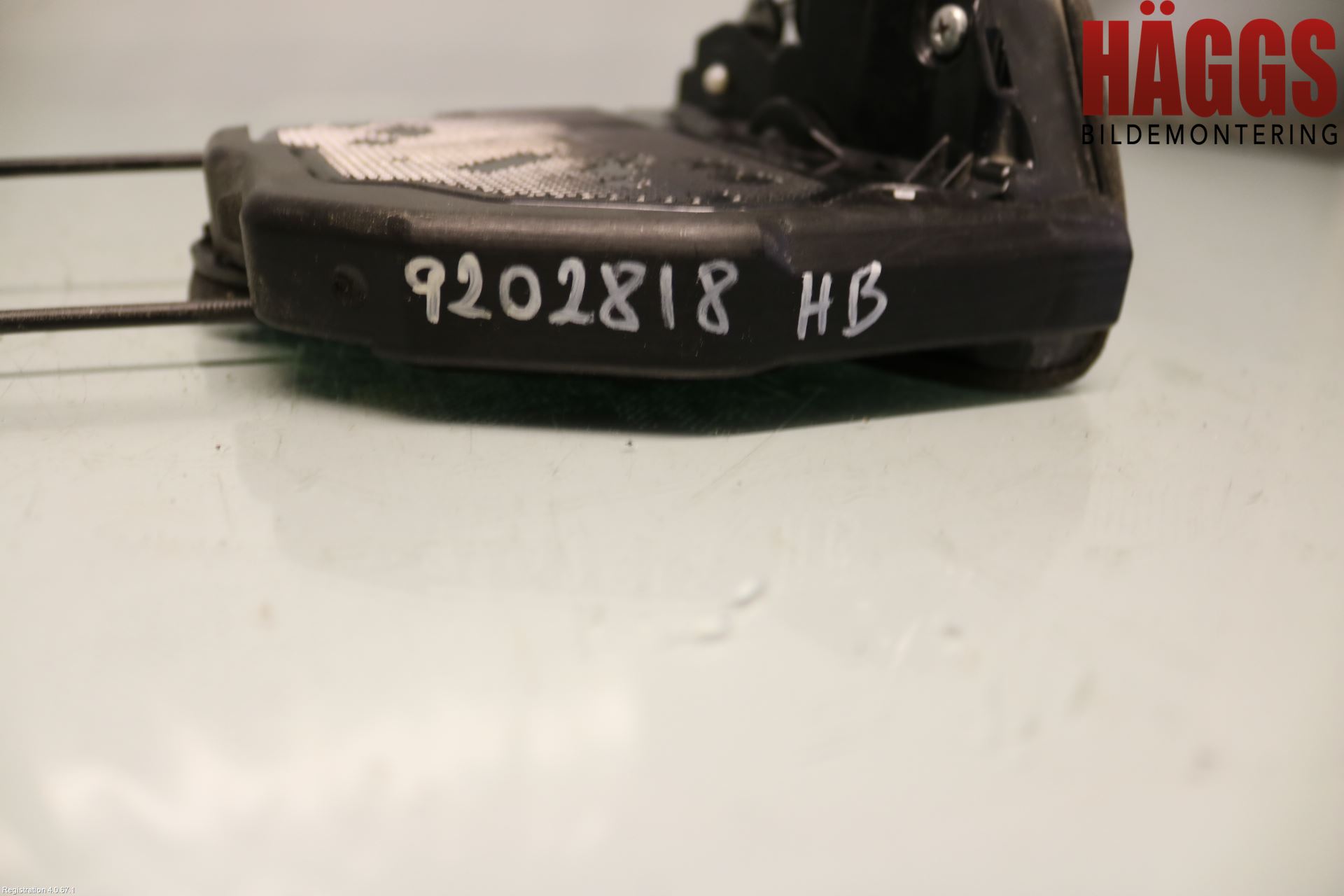 Toyota RAV4 13-18 Låskista-Dörrlås