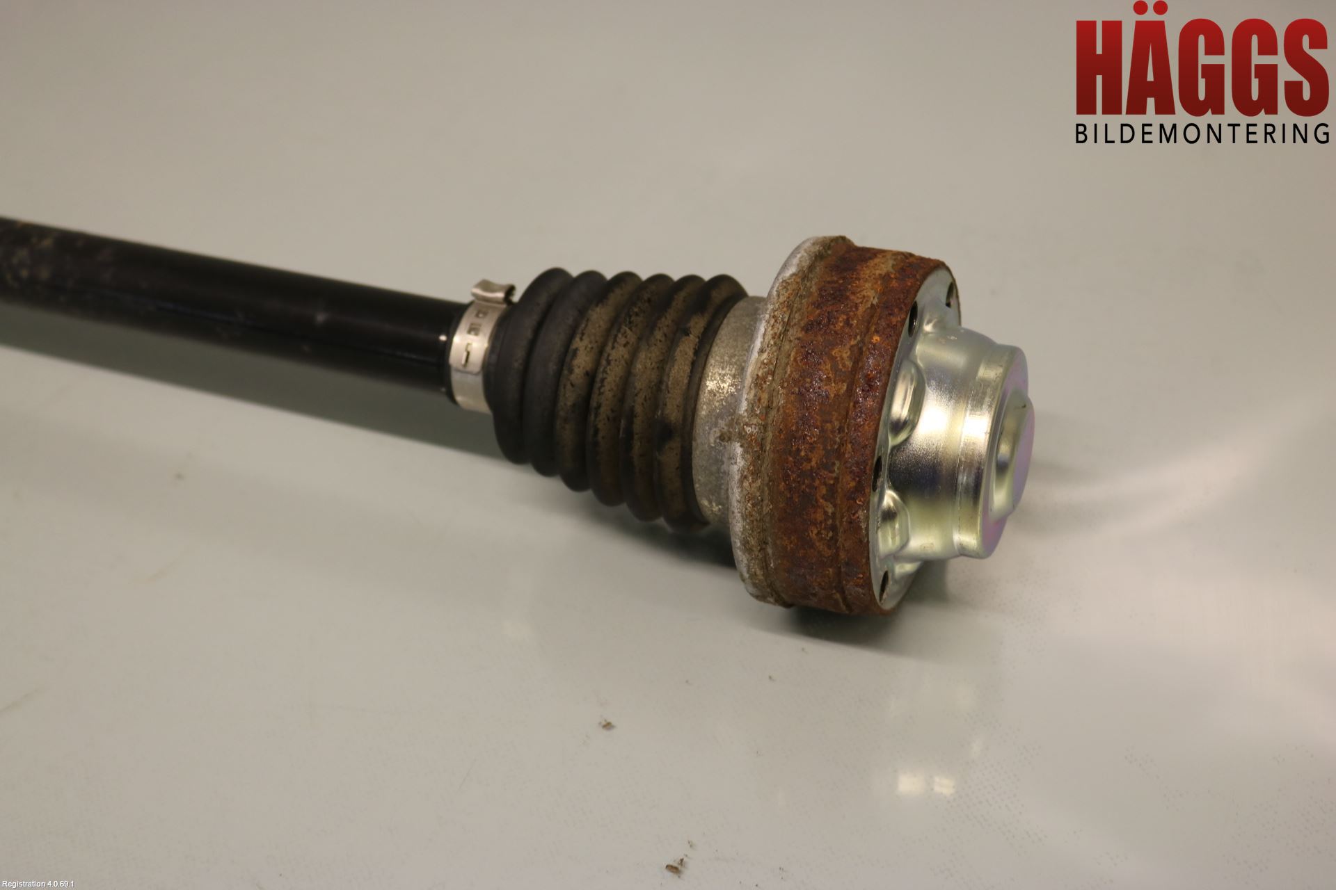 Skoda KODIAQ 17-24 Drivaxel Bak Vänster