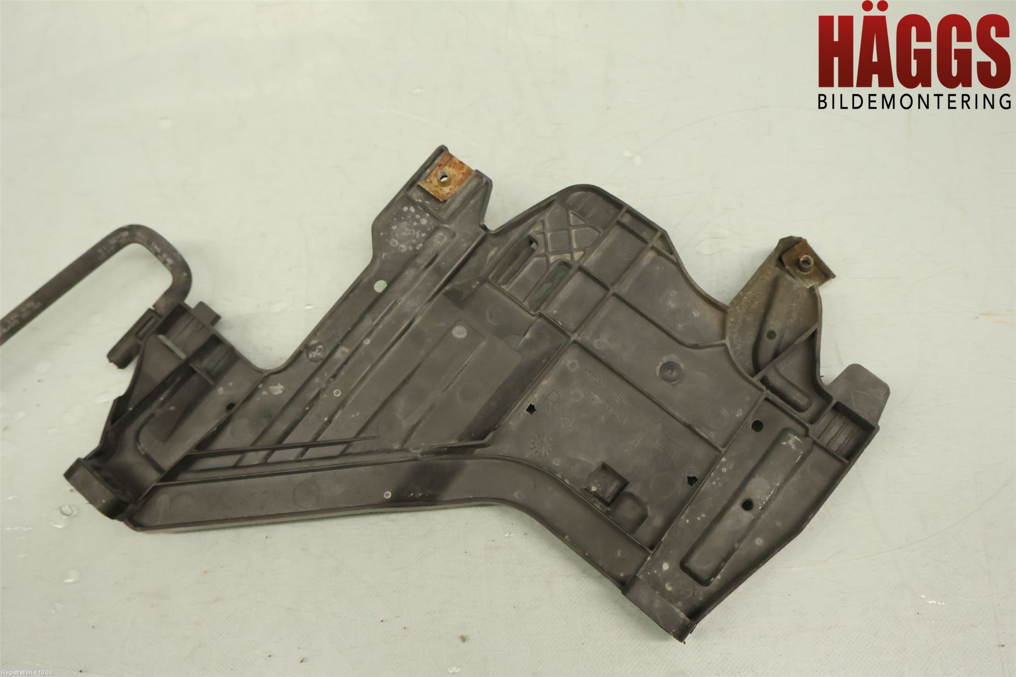 Audi A4/S4 08-11 Strålkast Fästsarg