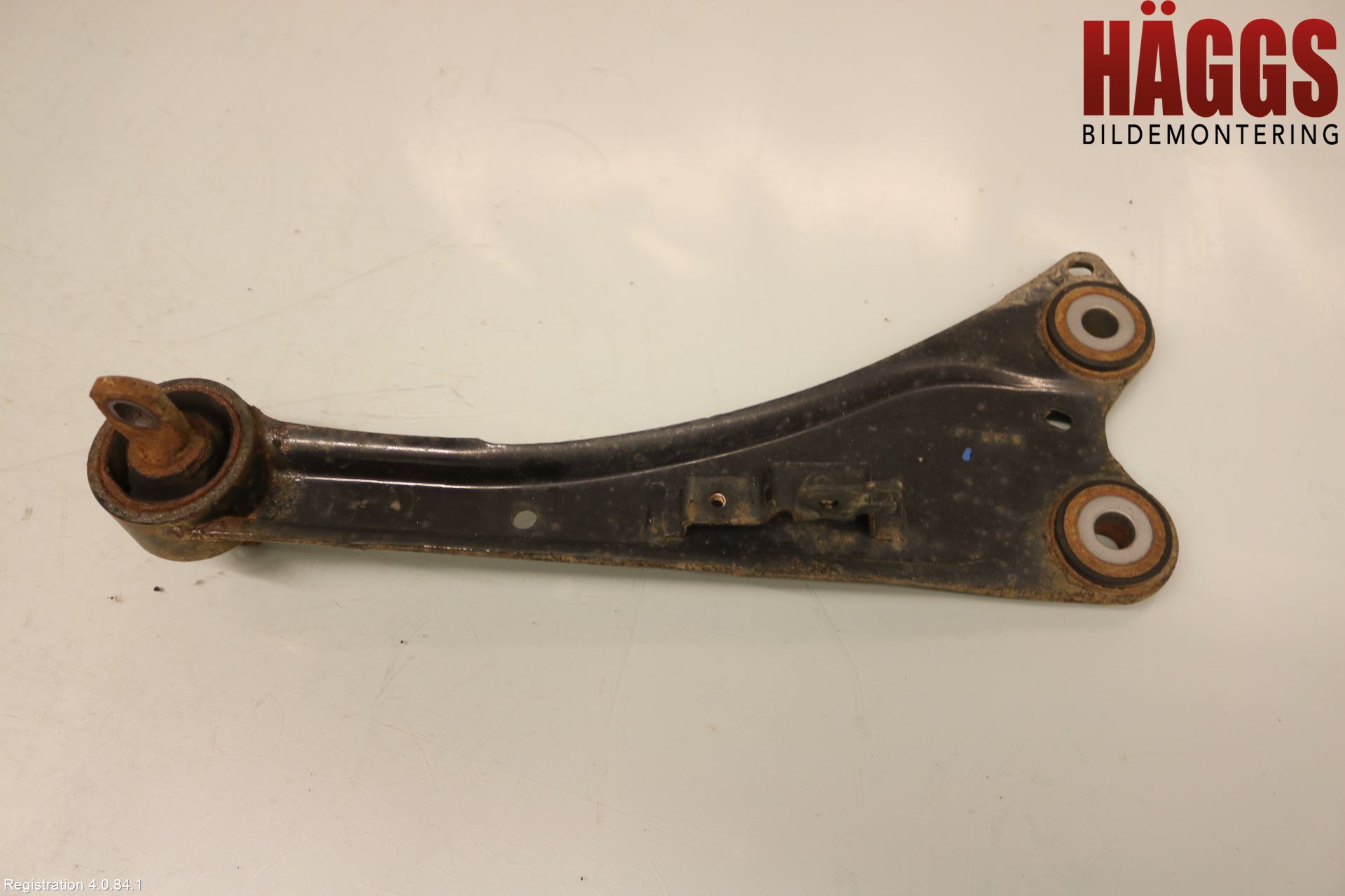 Toyota AVENSIS 16-18 Bärarm Bak Höger