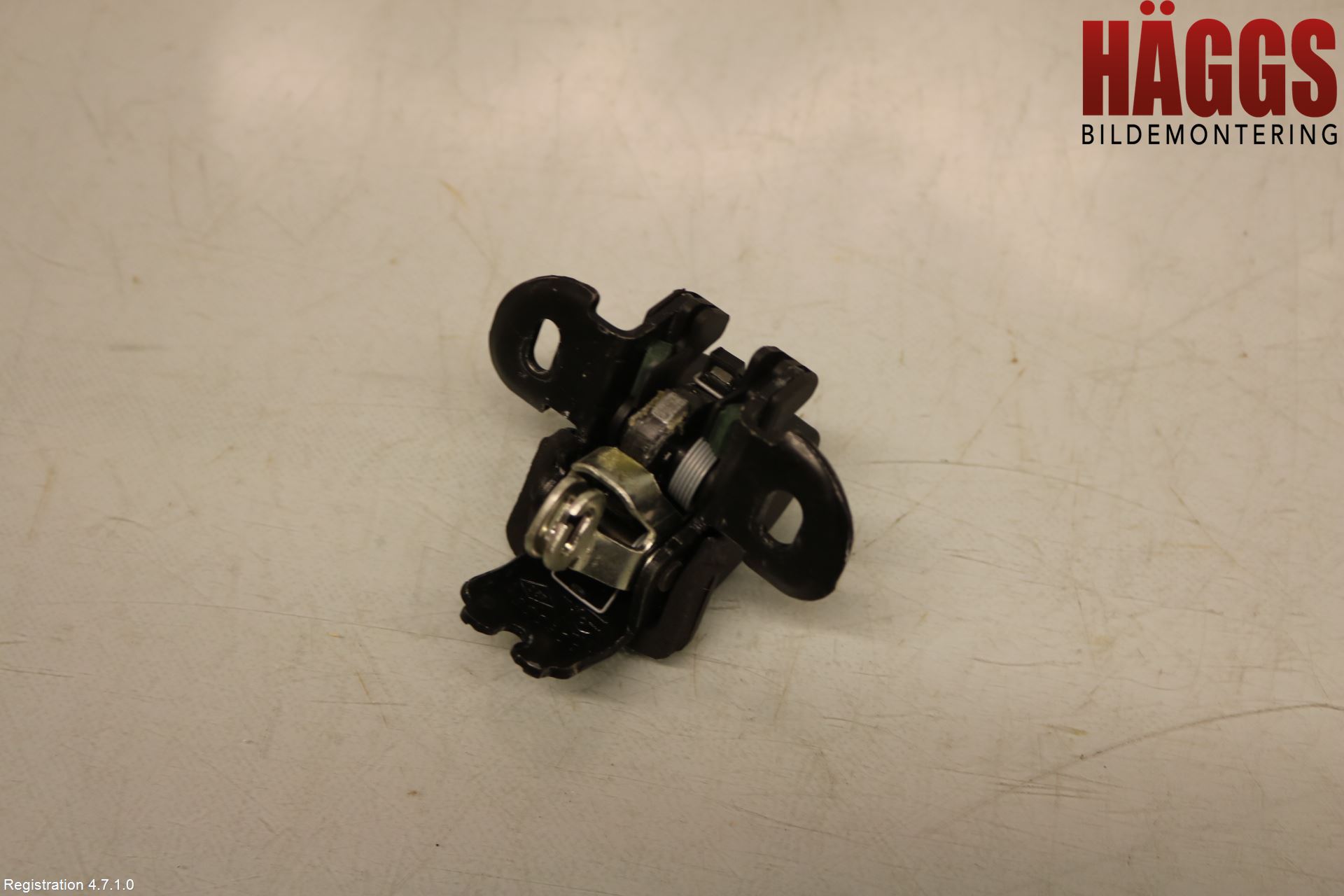 Renault EXPRESS 21- Låskista Baklucka