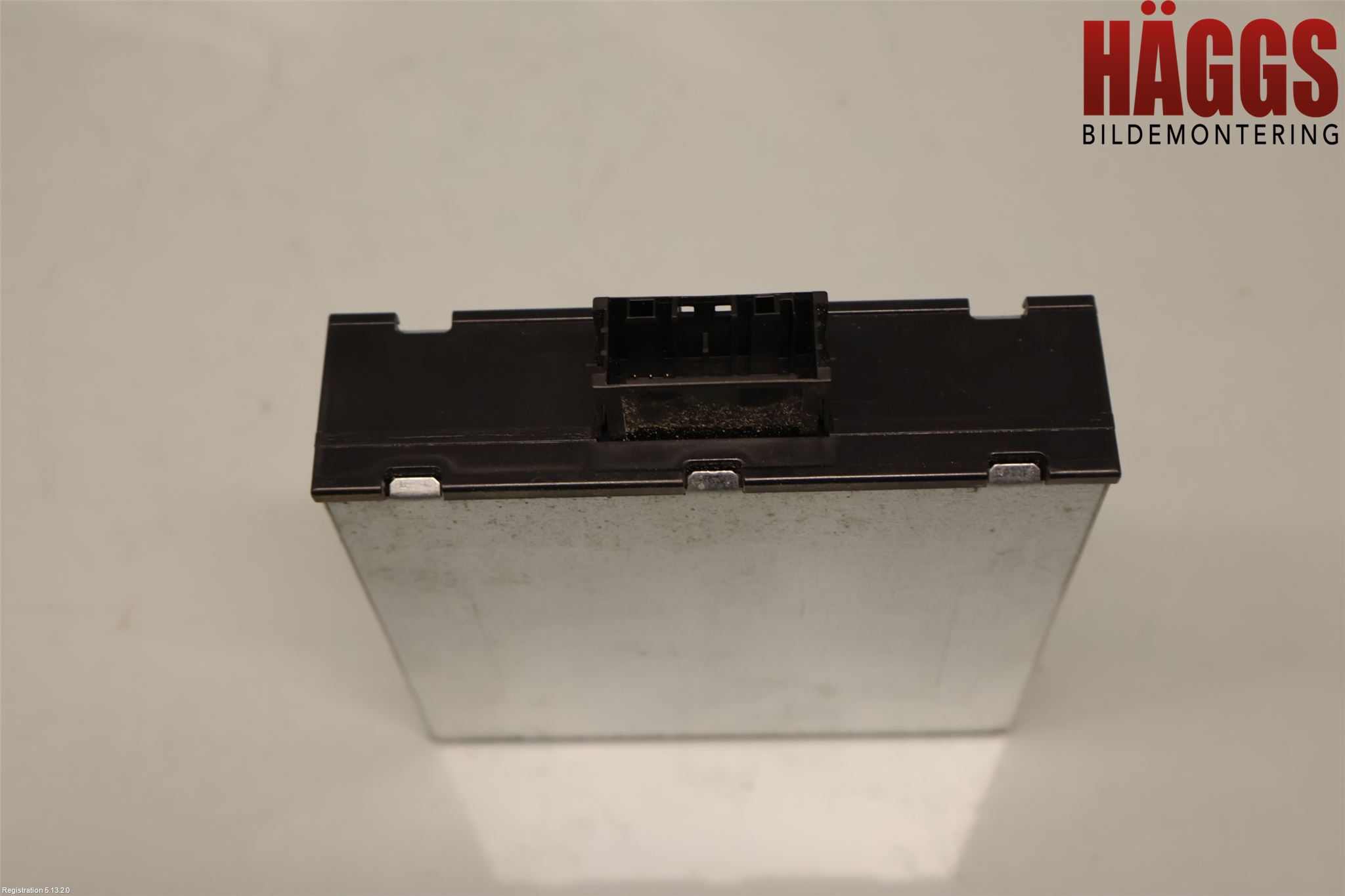 BMW 5 F10/F11/F18 09-17 Relä Spänningsomvandlare