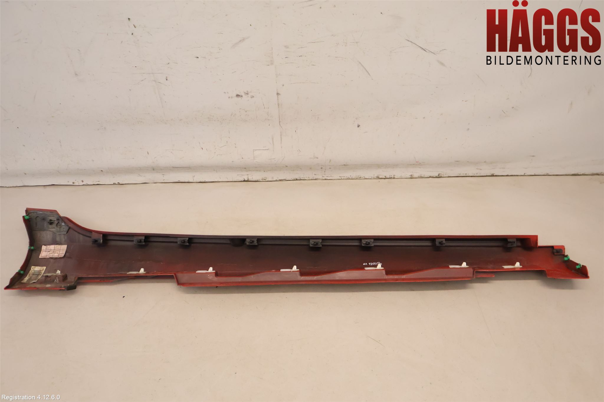 Volvo V40 12-19 Sidokjol Vä