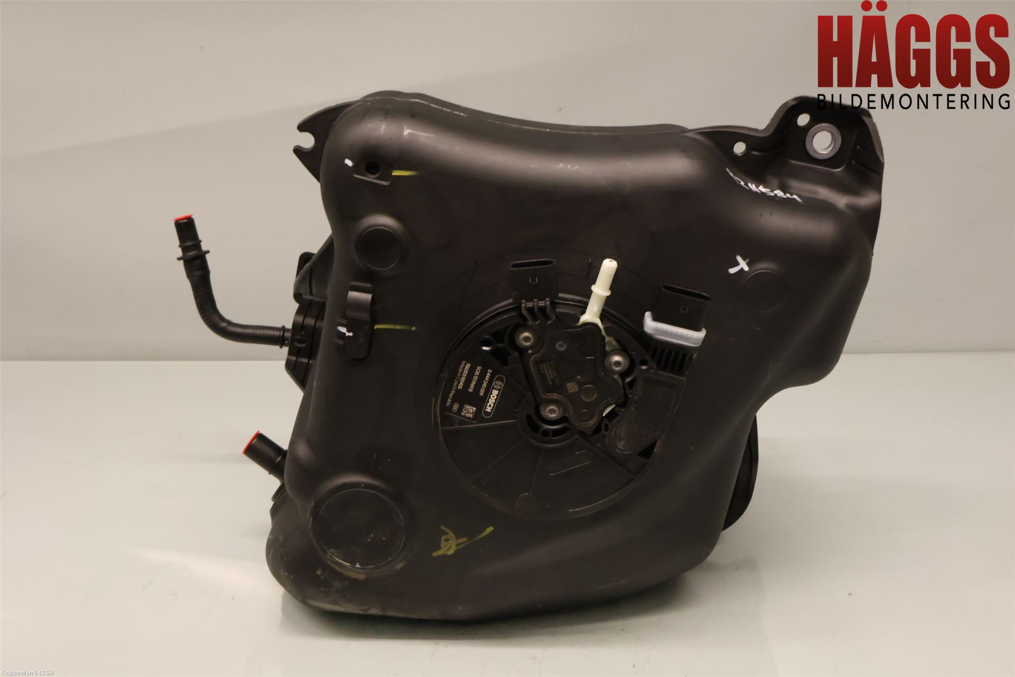 Volkswagen VW PASSAT 15-19 Adblue Tank