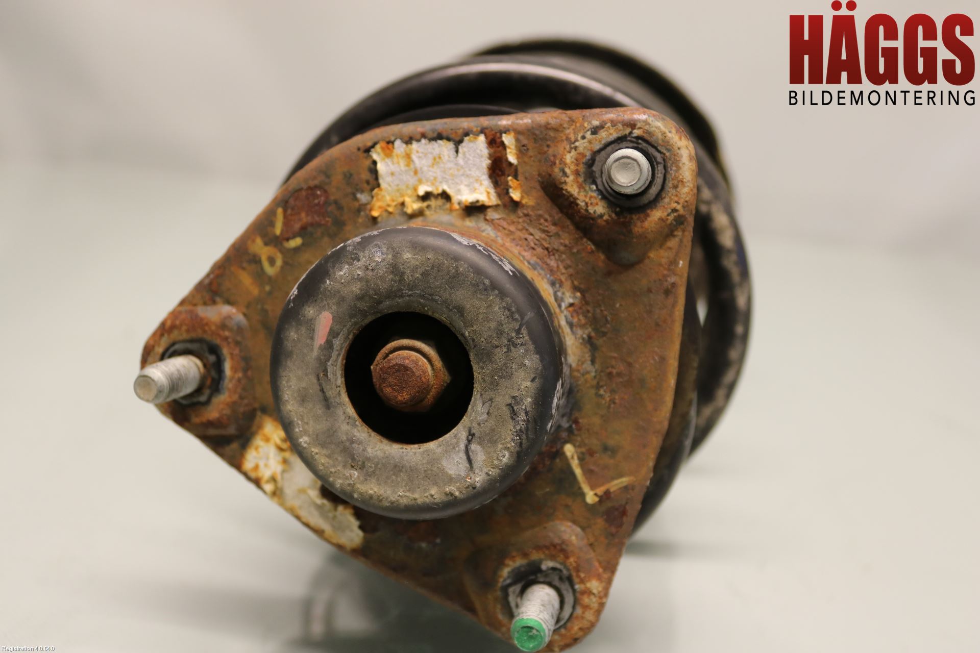 Hyundai i40 16-18 Fjäderben Fram Vänster