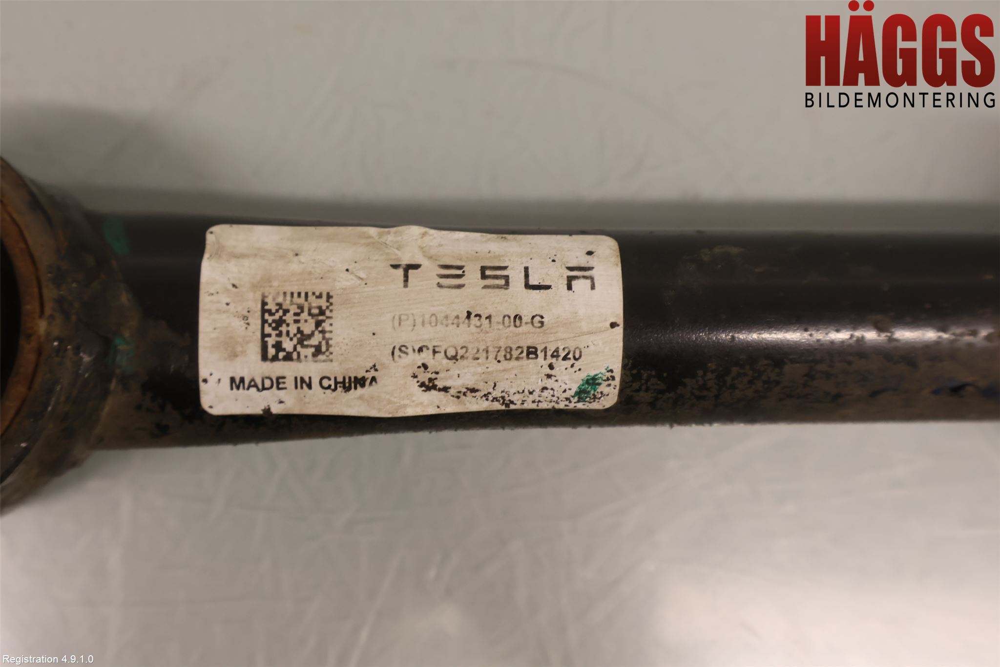 Tesla MODEL 3 17- Bärarm Bak Höger