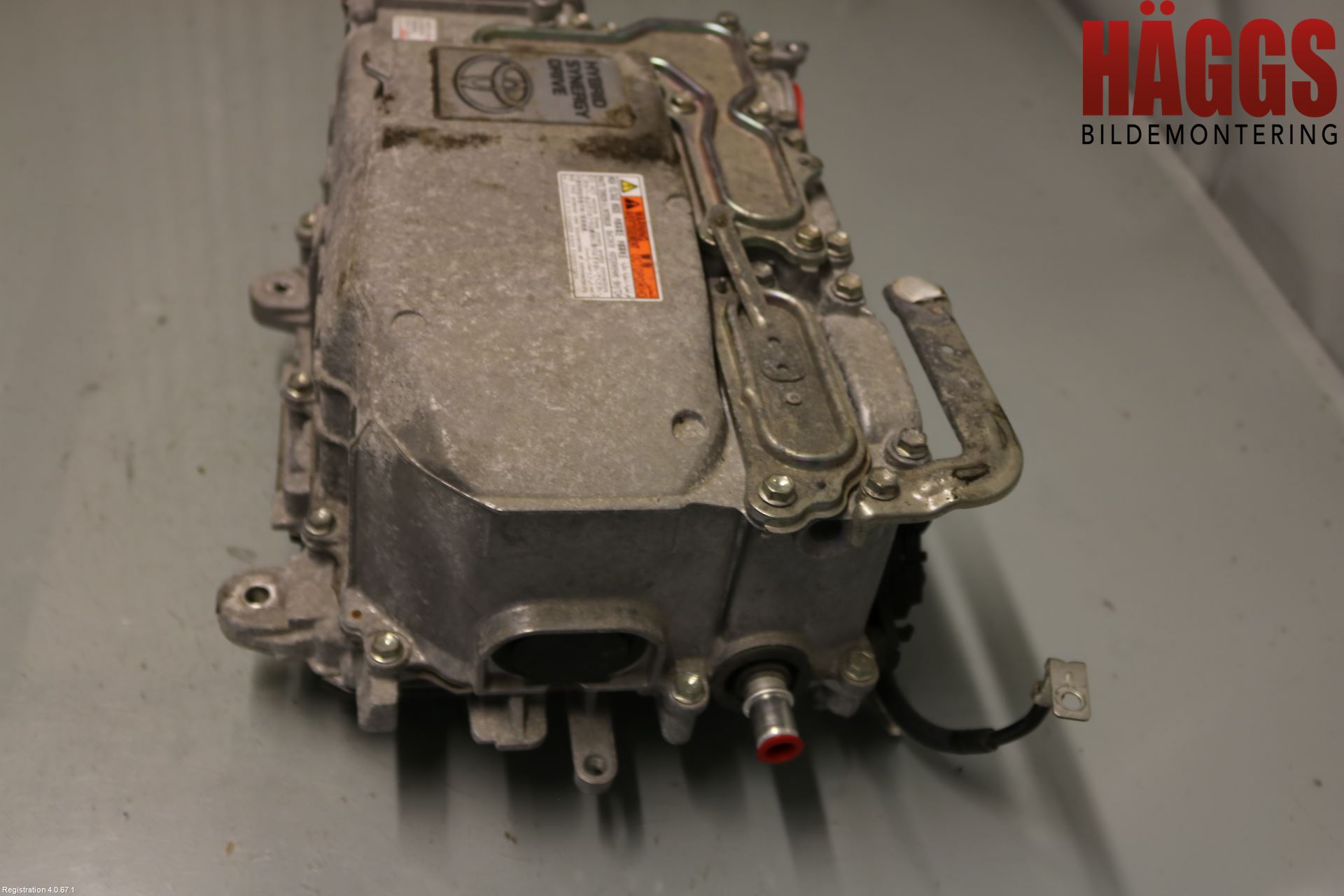Toyota YARIS XP130 15-20 Hybridconverter